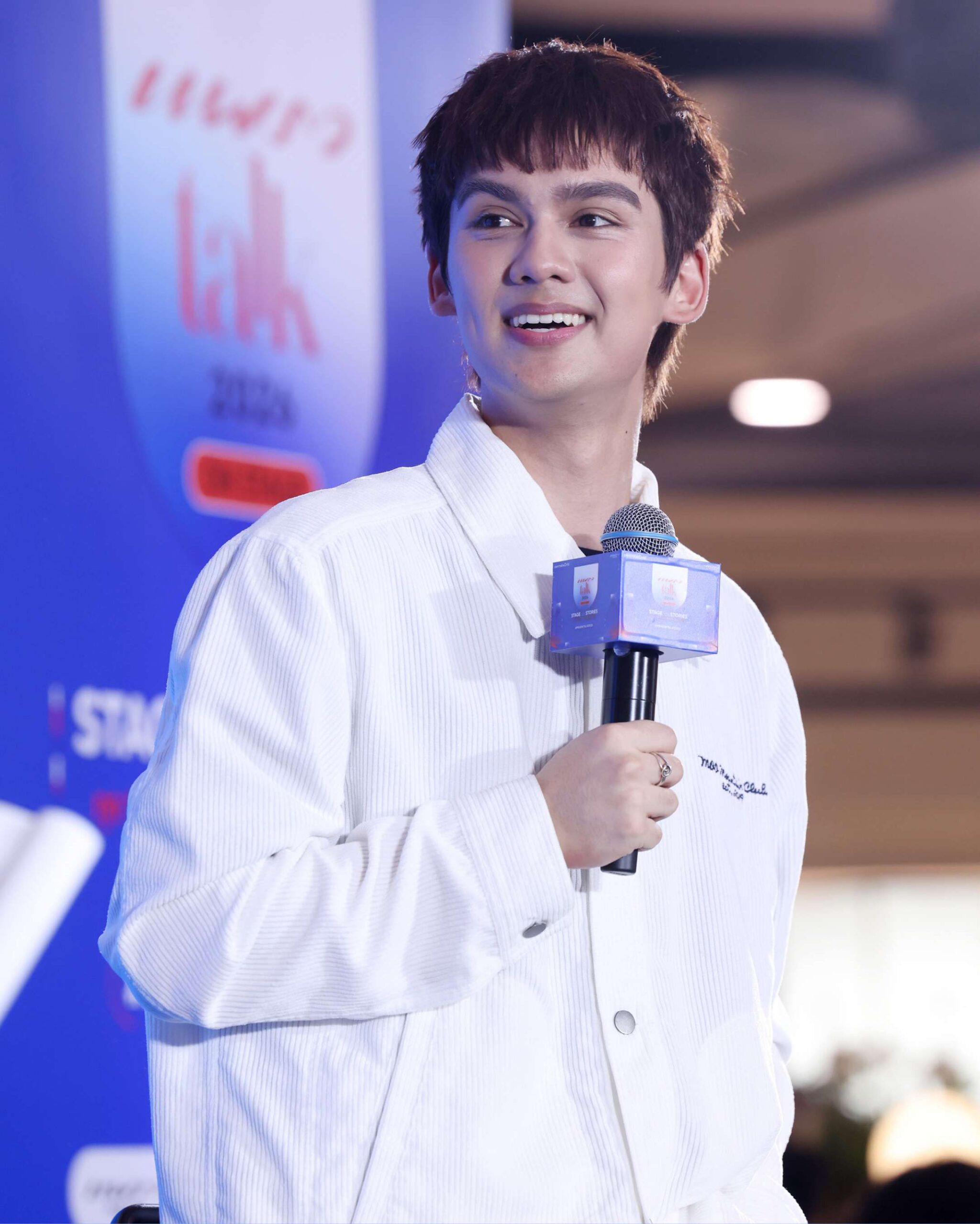 PraewTalk2026 On Stage 10 scaled รวมข้อคิดเปลี่ยนชีวิตจากเหล่าคนดัง: เพราะทุกเรื่องราว มีพลังสร้างแรงบันดาลใจจากเวทีทอล์ก "Praew Talk 2026" ที่จัดขึ้นภายใต้แนวคิด “ทุกเรื่องราว มีพลังเปลี่ยนแปลงชีวิต”  