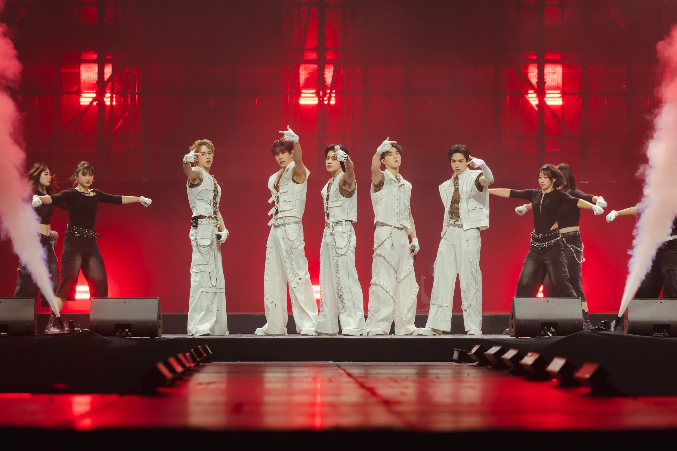 SpectacleConcert2 182 รวมบรรยากาศฟินทุกโมเมนต์ SPECTACLE CONCERT 2 : THE UNSTOPPABLE