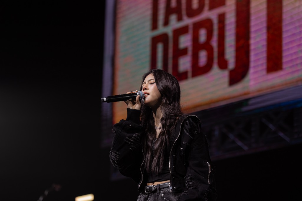 TACE Bebut Stage 374 เดบิวต์สเตจสุดอลัง! 5 สาว “TACE” ก้าวสู่ศิลปินอย่างเต็มตัว กับซิงเกิลแรก “Mask On”