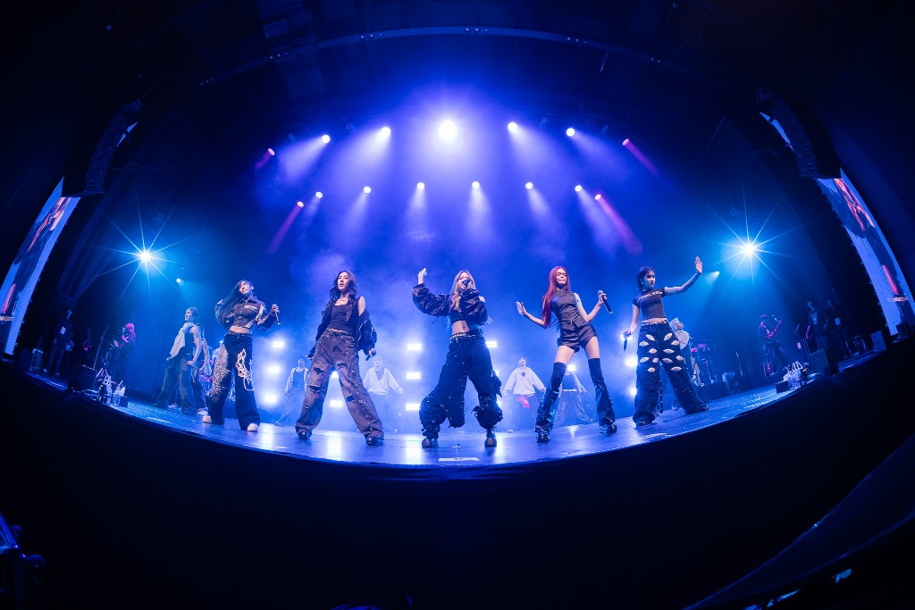 TACE Bebut Stage 406 เดบิวต์สเตจสุดอลัง! 5 สาว “TACE” ก้าวสู่ศิลปินอย่างเต็มตัว กับซิงเกิลแรก “Mask On”