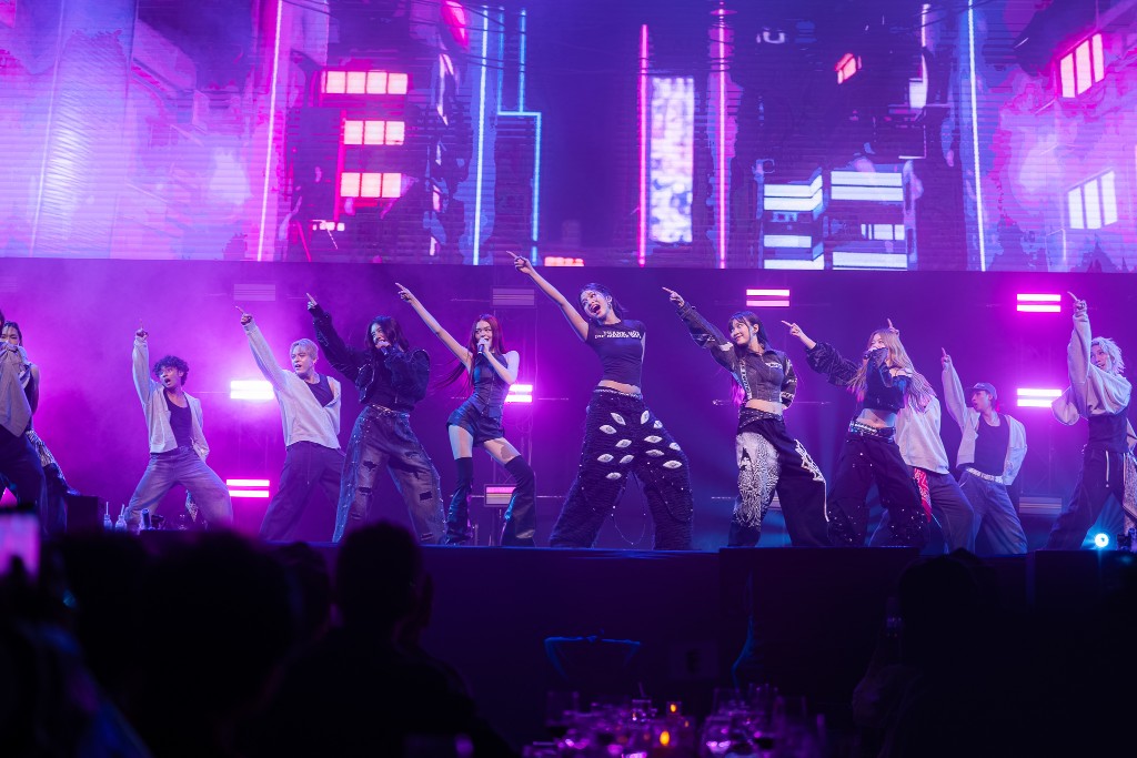 TACE Bebut Stage 415 เดบิวต์สเตจสุดอลัง! 5 สาว “TACE” ก้าวสู่ศิลปินอย่างเต็มตัว กับซิงเกิลแรก “Mask On”