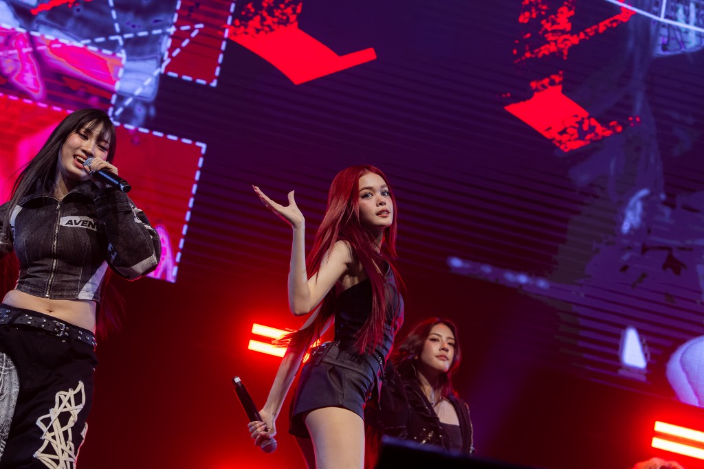 TACE Bebut Stage 445 เดบิวต์สเตจสุดอลัง! 5 สาว “TACE” ก้าวสู่ศิลปินอย่างเต็มตัว กับซิงเกิลแรก “Mask On”
