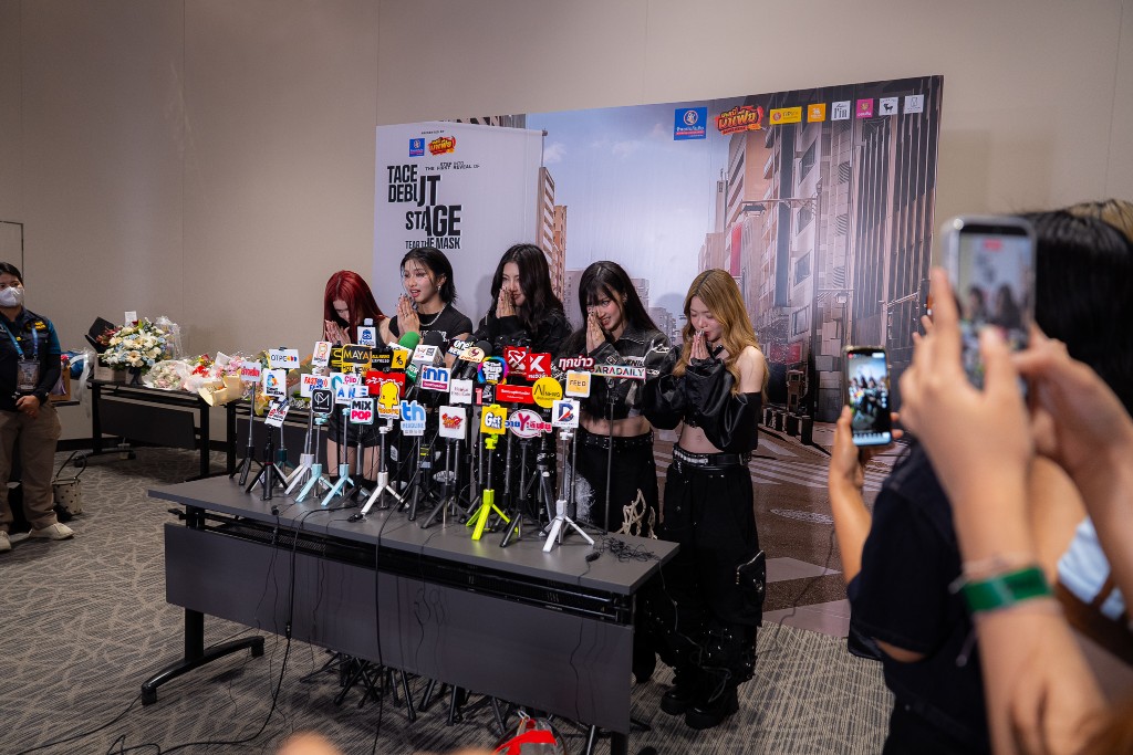 TACE Bebut Stage 484 เดบิวต์สเตจสุดอลัง! 5 สาว “TACE” ก้าวสู่ศิลปินอย่างเต็มตัว กับซิงเกิลแรก “Mask On”