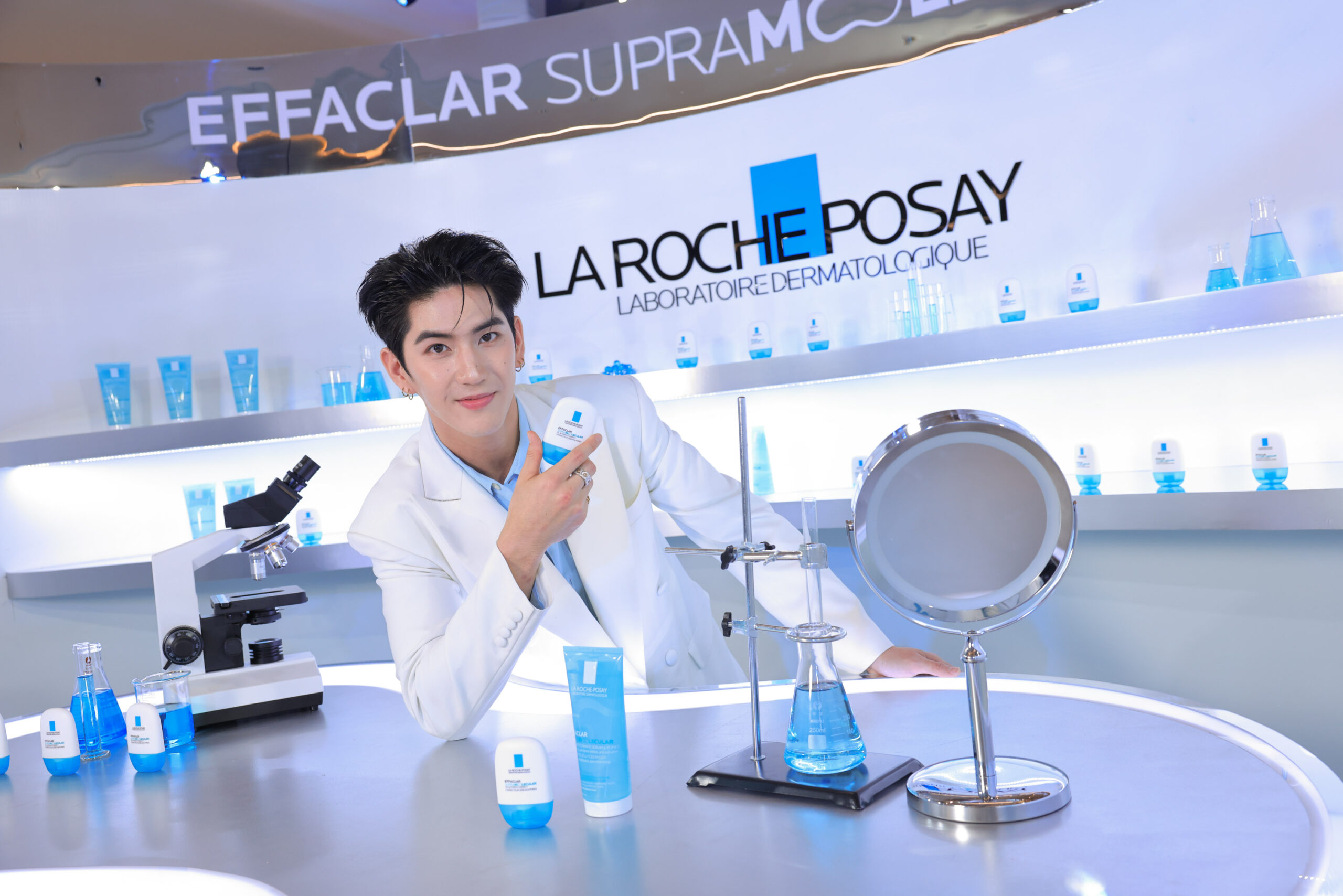 ซี ทวินันท์ 1 scaled นานิ-ซี พร้อม Avocean นัทฮง และ แอลม่อนโปรเกรส ส่งความฟินในอีเวนต์ La Roche-Posay เปิดตัว "Effaclar Supramolecular Oil & Pores Correct"