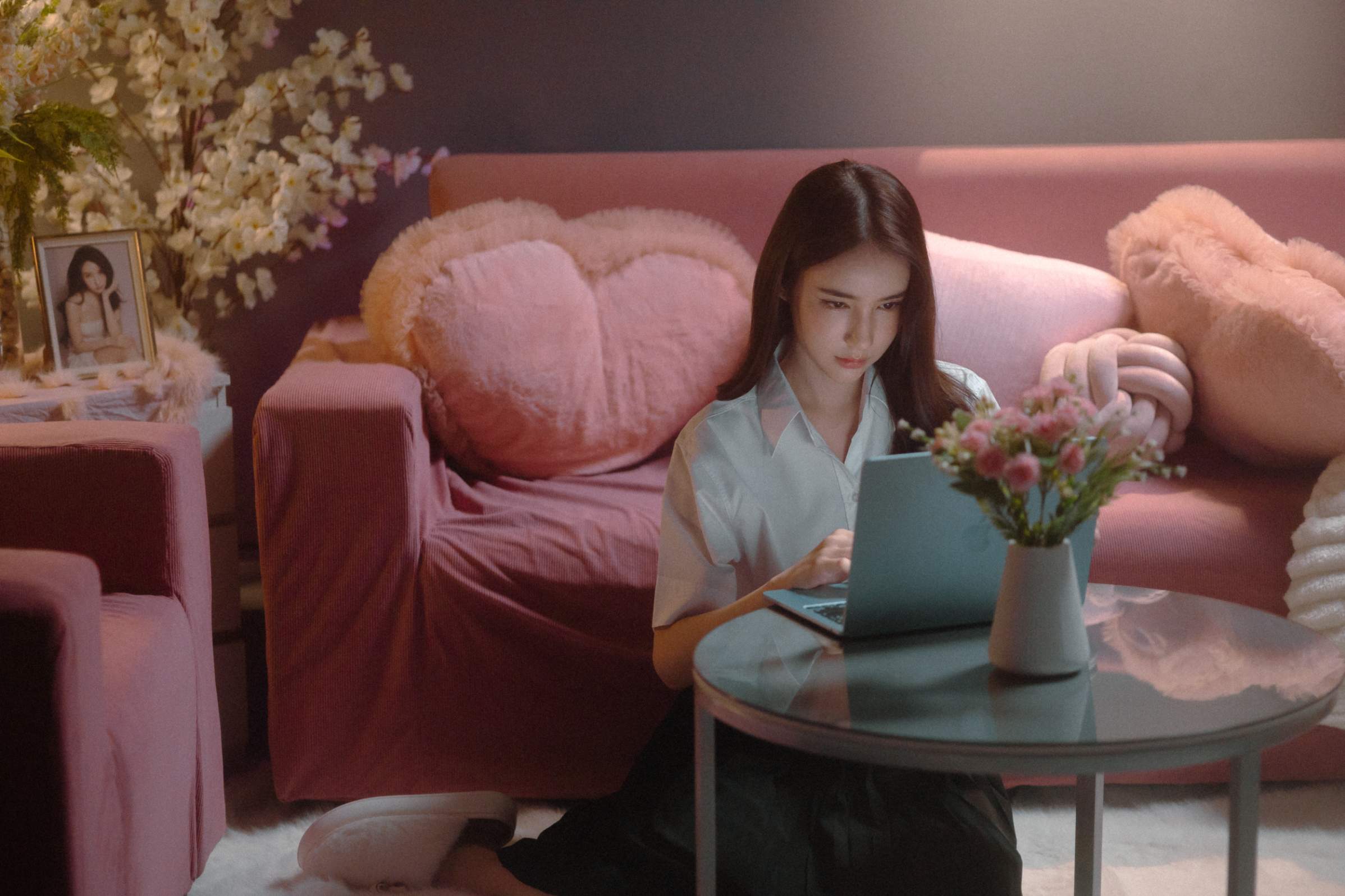 รินรดา THE INFLUENCER 13 "รินรดา THE INFLUENCER" ภาพยนตร์สยองขวัญรูปแบบใหม่ เข้าฉาย 20 สิงหาคม 2569 ในโรงภาพยนตร์