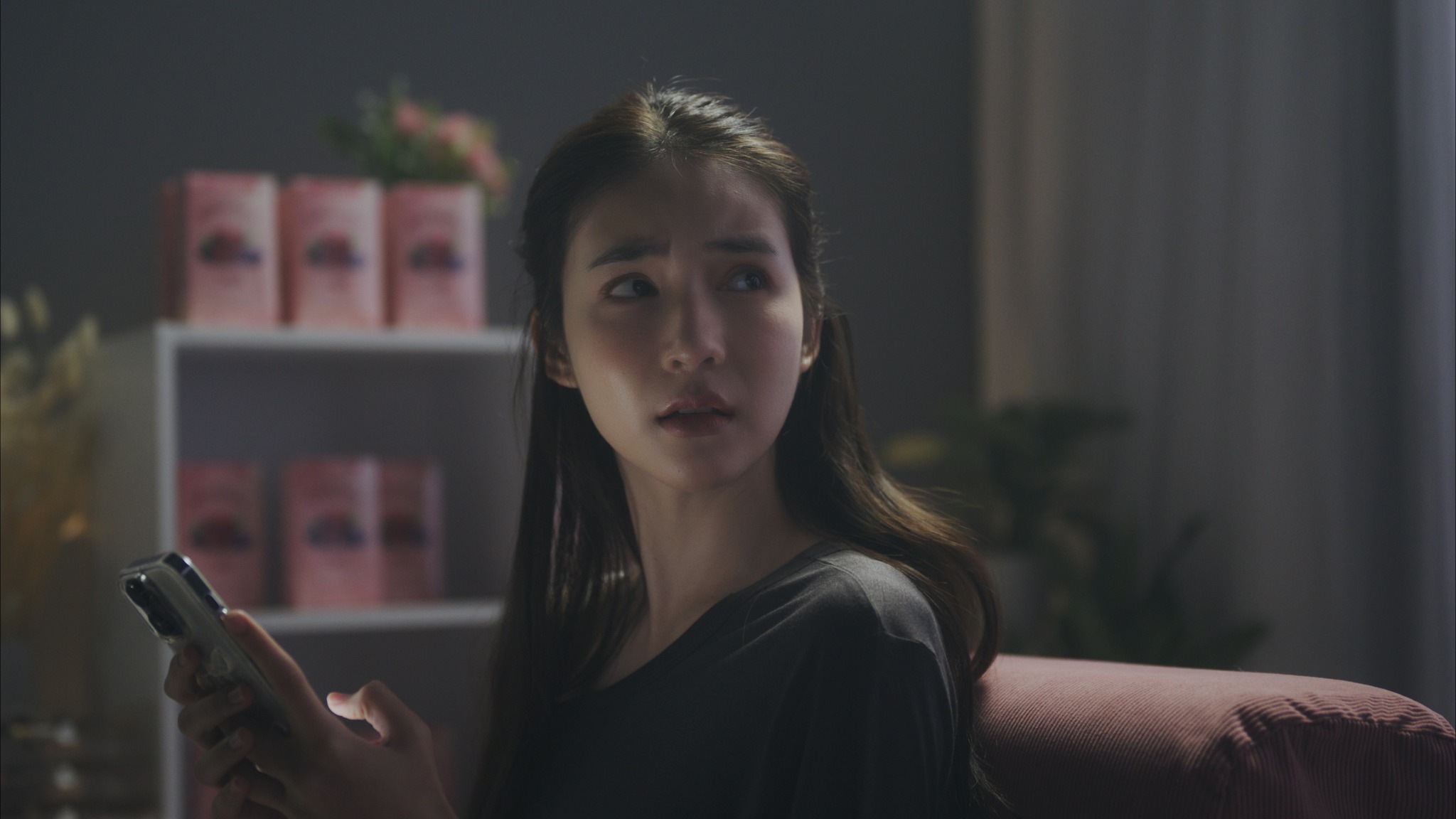รินรดา THE INFLUENCER 36 "รินรดา THE INFLUENCER" ภาพยนตร์สยองขวัญรูปแบบใหม่ เข้าฉาย 20 สิงหาคม 2569 ในโรงภาพยนตร์