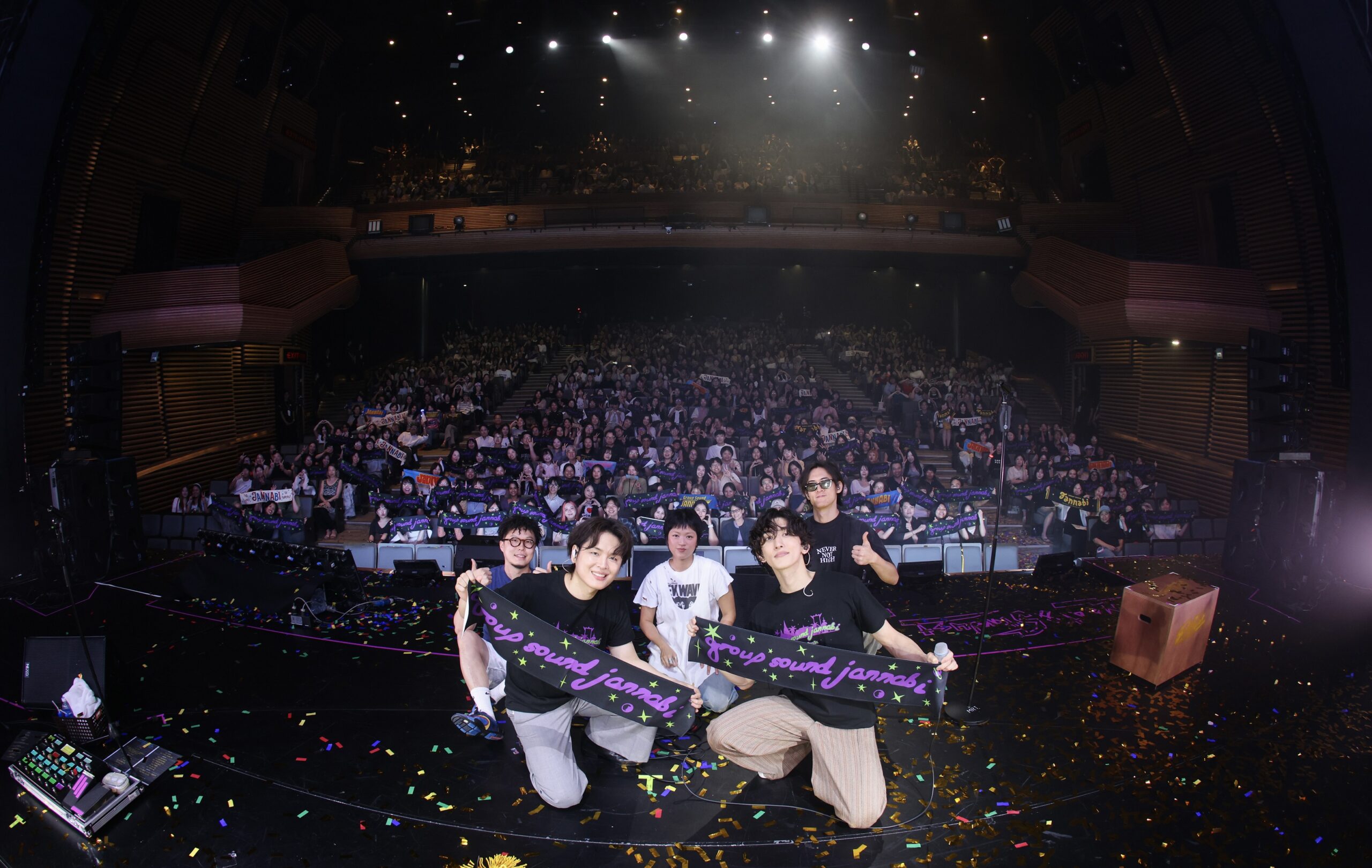 01 JANNABI BKK scaled แฟนร้องตาม-กระโดดสุดพลัง กับคอนเสิร์ตครั้งแรกในไทย JANNABI 1st Asia Tour : Sweat & Stardust in Bangkok