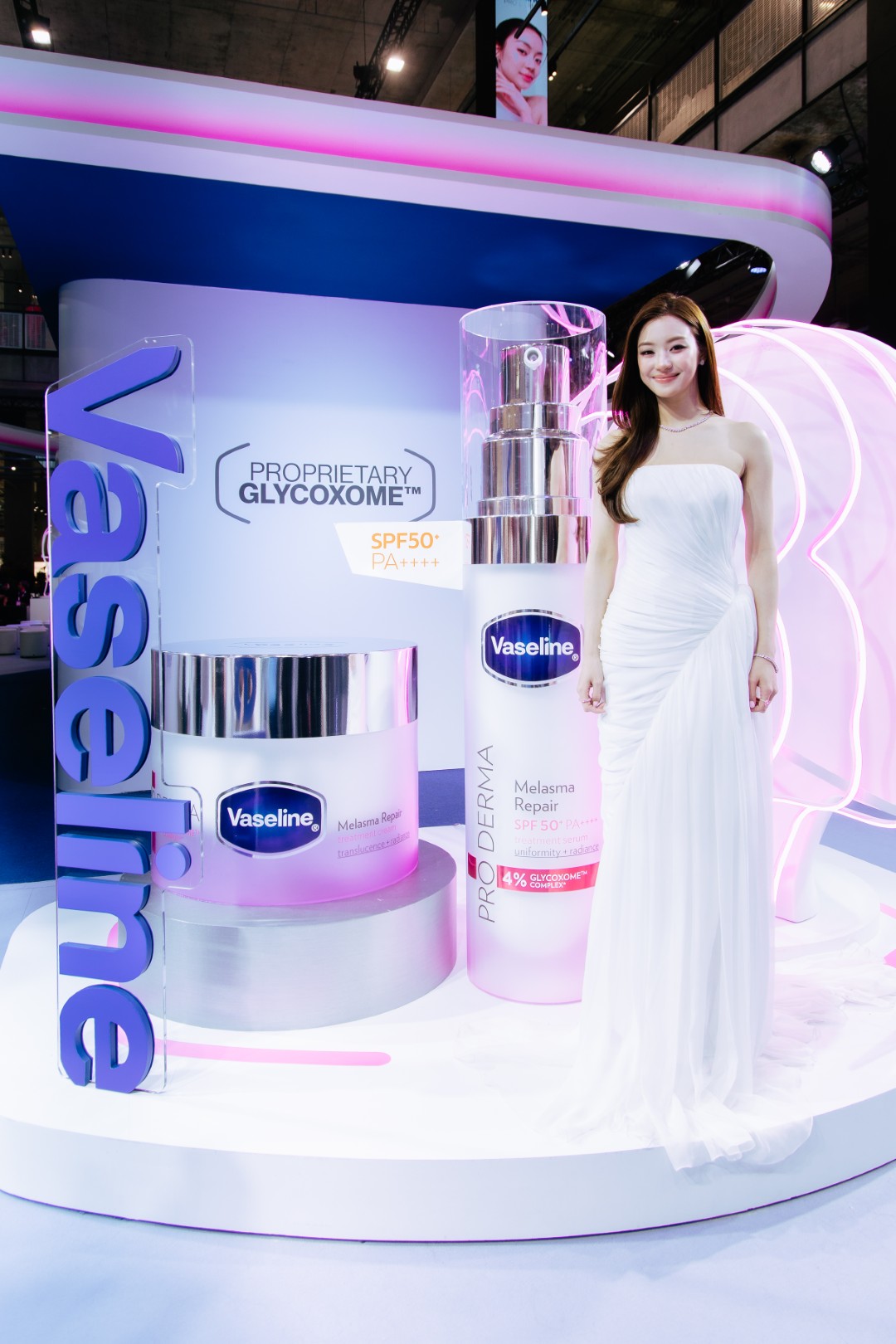 1172688 0 “หมิว-ณัชชา” ขึ้นแท่น VASELINE® THAILAND PRESENTER ร่วมเปิดตัว VASELINE® PRO DERMA MELASMA REPAIR
