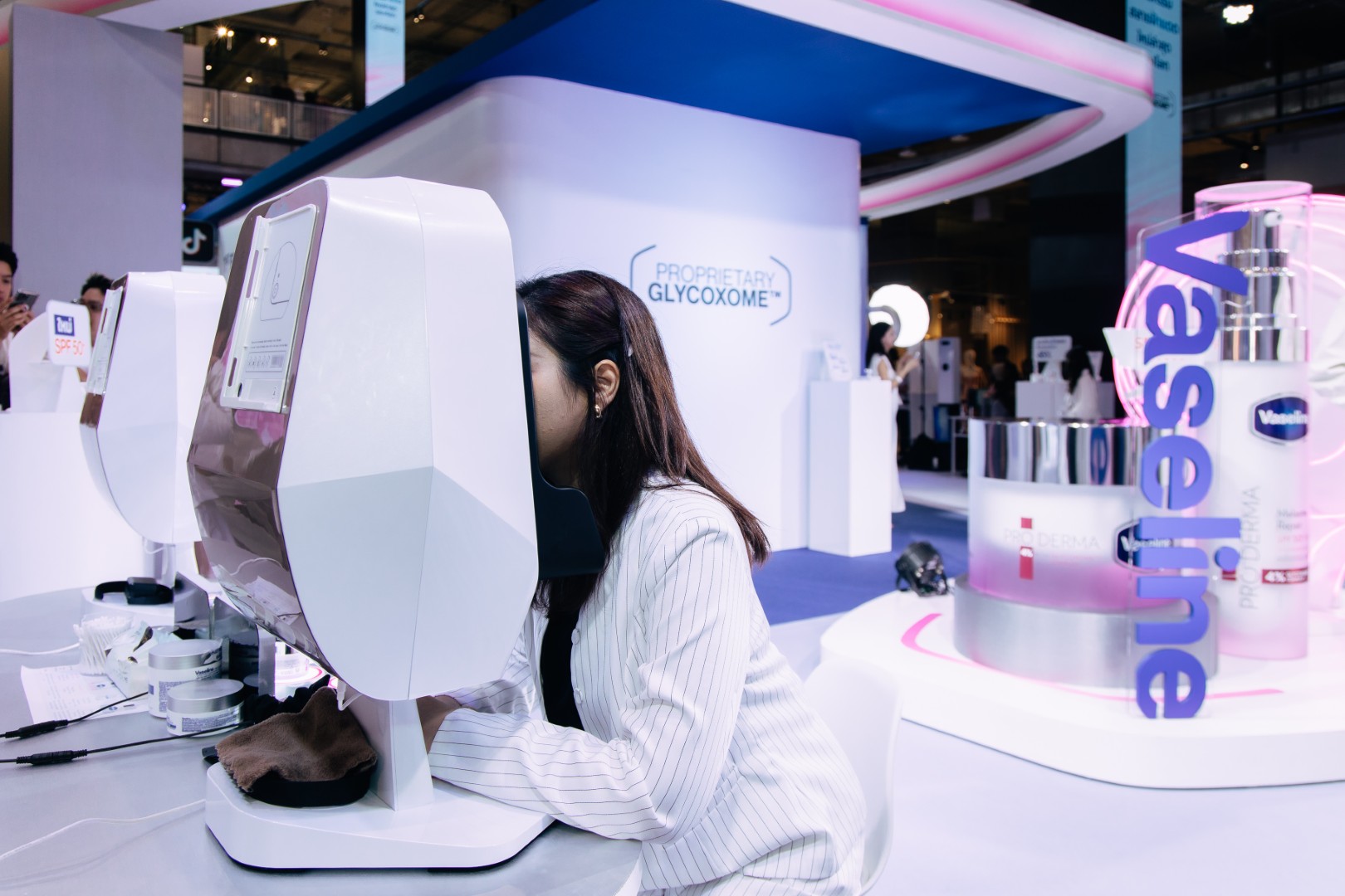 1172697 0 “หมิว-ณัชชา” ขึ้นแท่น VASELINE® THAILAND PRESENTER ร่วมเปิดตัว VASELINE® PRO DERMA MELASMA REPAIR