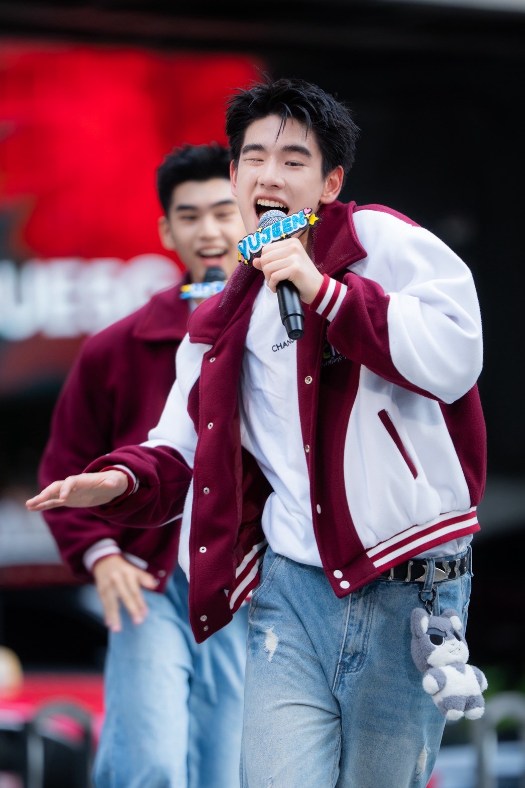 1787593453061 สยามดิสคัฟเวอรี่แทบแตก !! “CLASS CRUSH CRISIS” แท็กทีมโชว์ Busking#2 ยกก๊วนมาปล่อยพลังสดใสเต็มพิกัด! ก่อนนับถอยหลังสู่ FINAL EPISODE