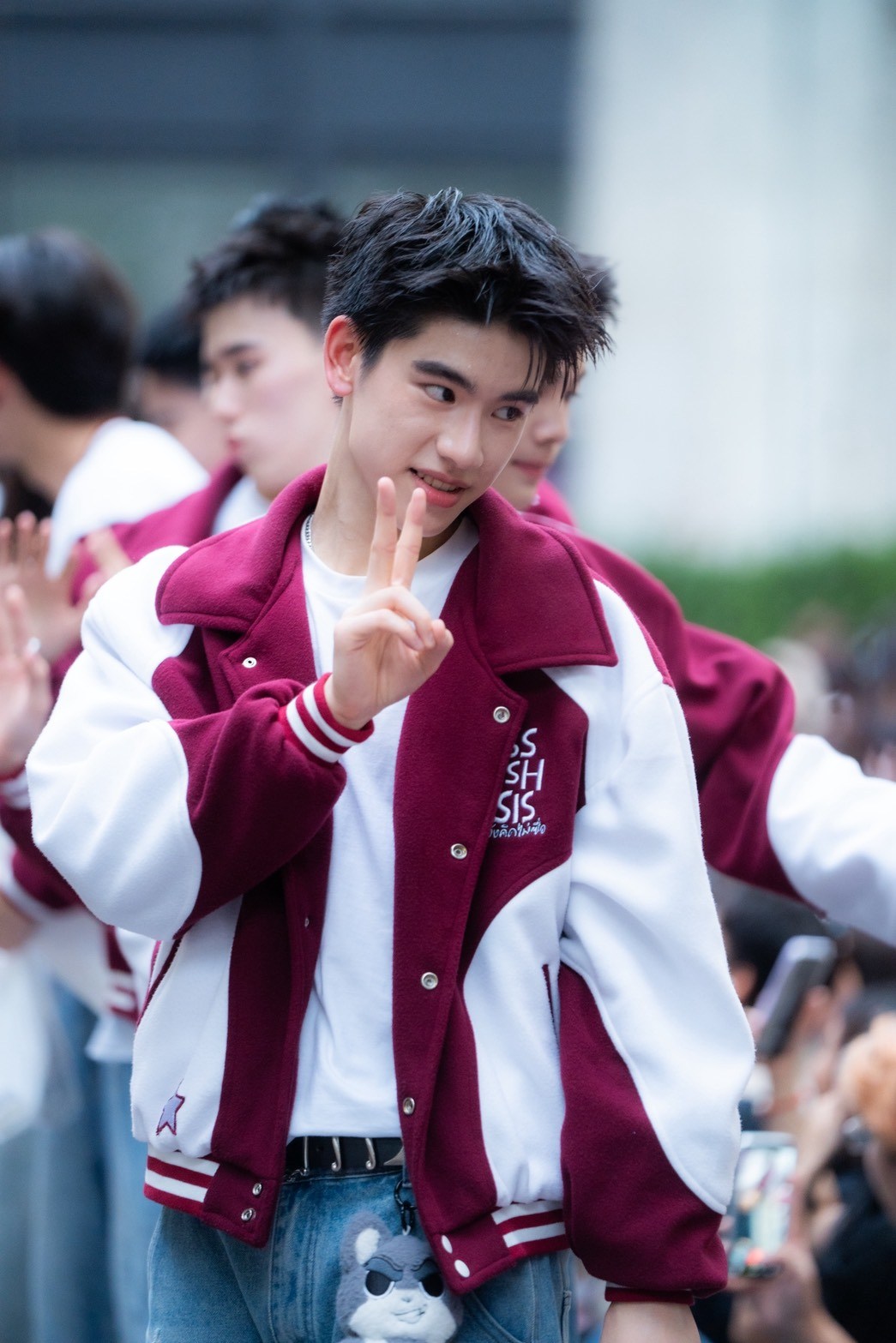 1787593472533 สยามดิสคัฟเวอรี่แทบแตก !! “CLASS CRUSH CRISIS” แท็กทีมโชว์ Busking#2 ยกก๊วนมาปล่อยพลังสดใสเต็มพิกัด! ก่อนนับถอยหลังสู่ FINAL EPISODE