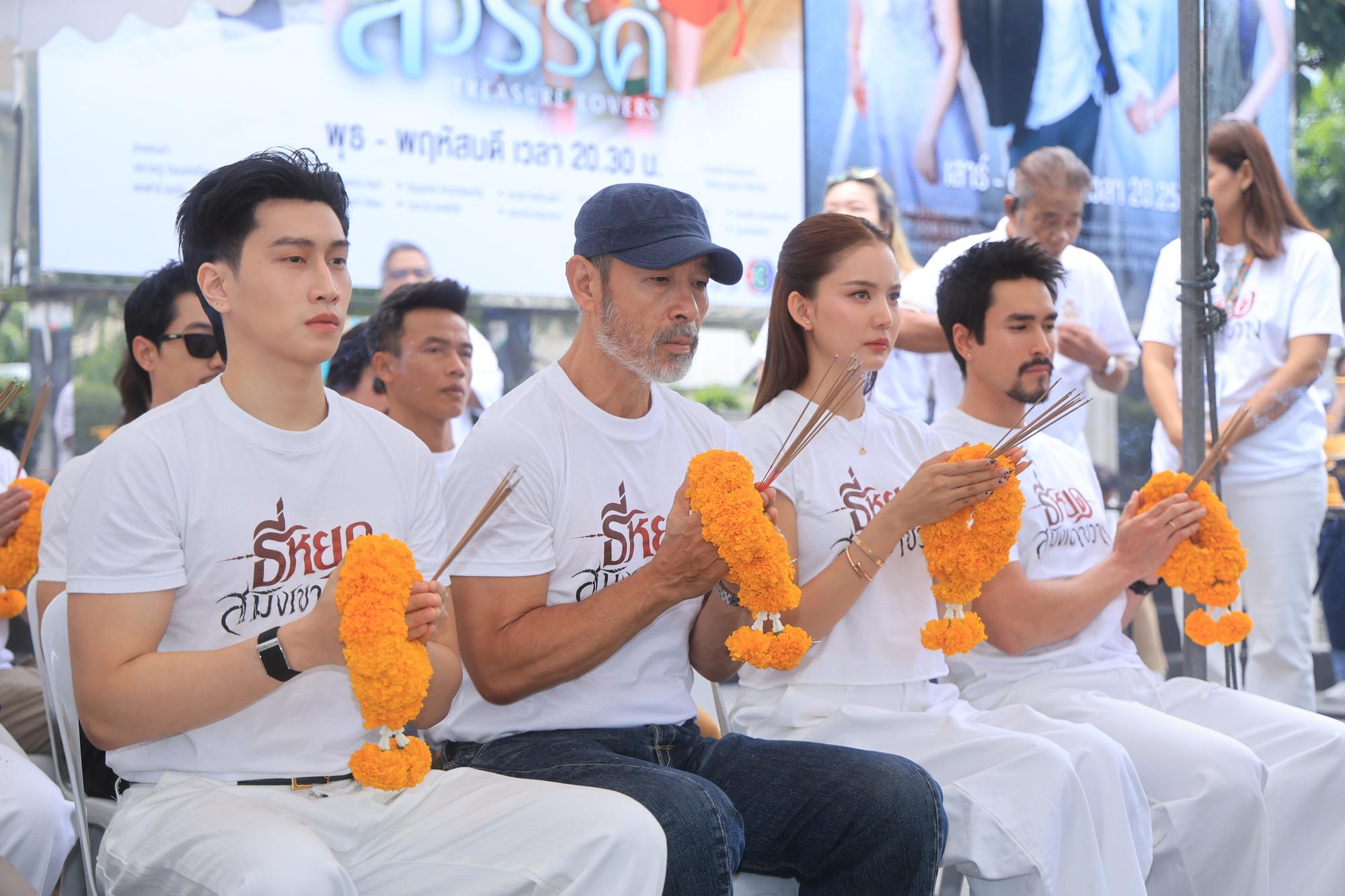 4B9A4195 เบิกฤกษ์!!! ณเดชน์ - โบว์ - ไบเบิ้ล พร้อมนักแสดง บวงสรวง “ธี่หยด: สมิงเขาขวาง”