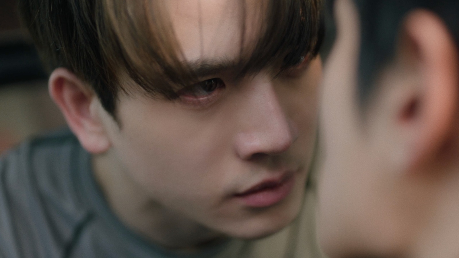 6 “บอส-ตงตง” แท็กทีม “เต้ย-ภูมิ” ชวนแฟน ๆ ร่วมไขคดีเพลิงไหม้ปริศนาใน WeTV Original “NOUR The Series” (นูร์)
