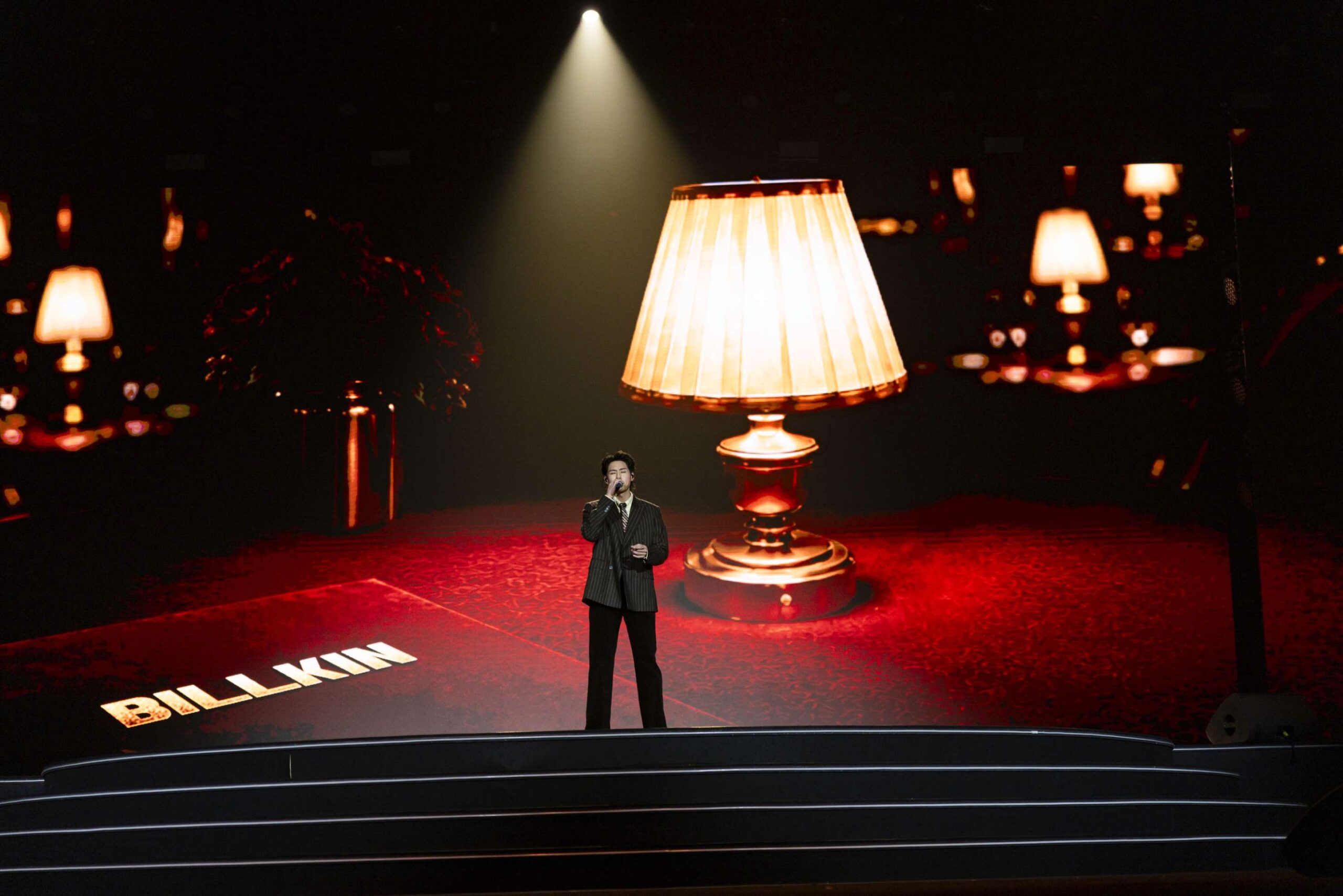 BILLKIN Weibo Thailand Film Music Dual Influence Artist Weibo Gala 2026 2 scaled “BILLKIN” คว้ารางวัลใหญ่ Weibo Thailand Film & Music Dual-Influence Artist บนเวที Weibo Gala 2026