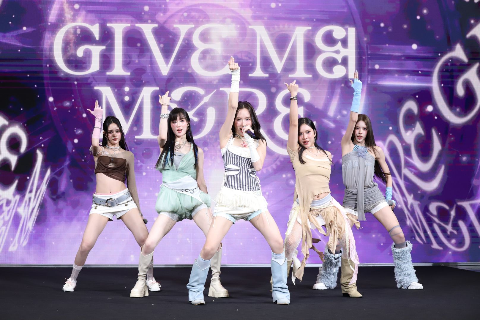 Kiismet Debut Showcase 4 “Kiismet” เดบิวท์แล้วใน “Kiismet Debut Showcase”  เกิร์ลกรุ๊ปวงแรกจาก “One Music”