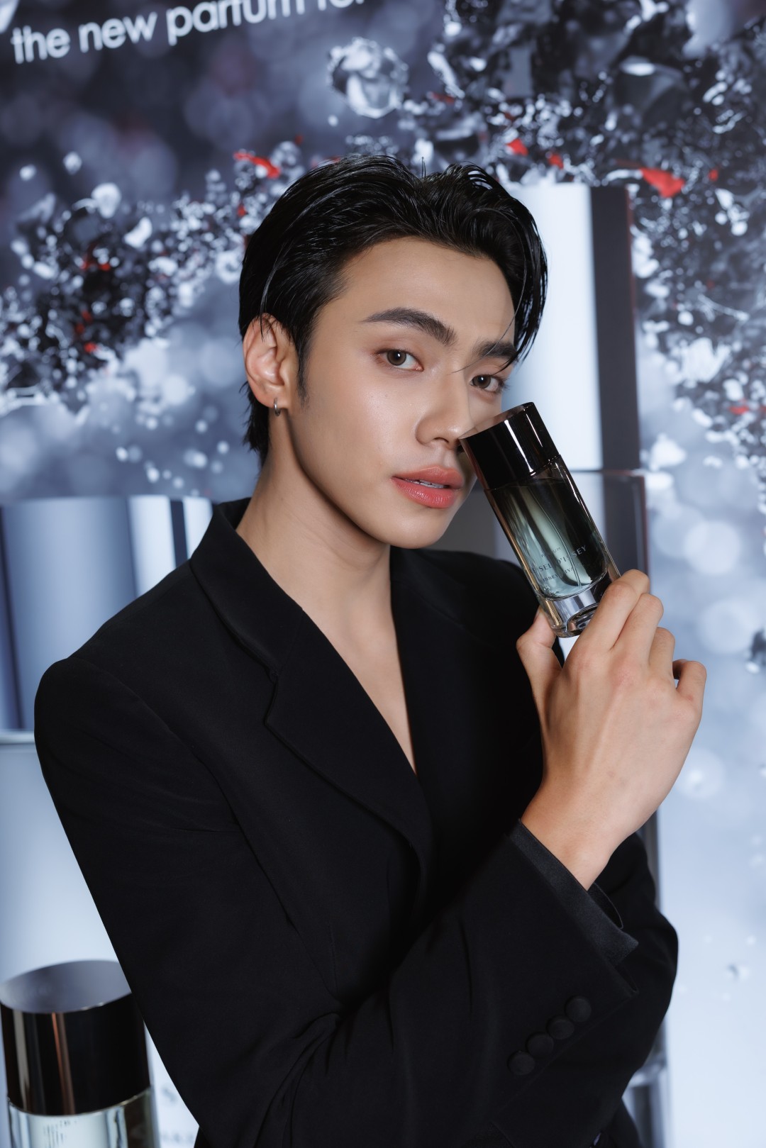 Le Sel dIssey Parfum 13 “ภีมวสุ BUS” ร่วมเปิดตัวน้ำหอมสุภาพบุรุษกลิ่นใหม่ Le Sel d’Issey Parfum