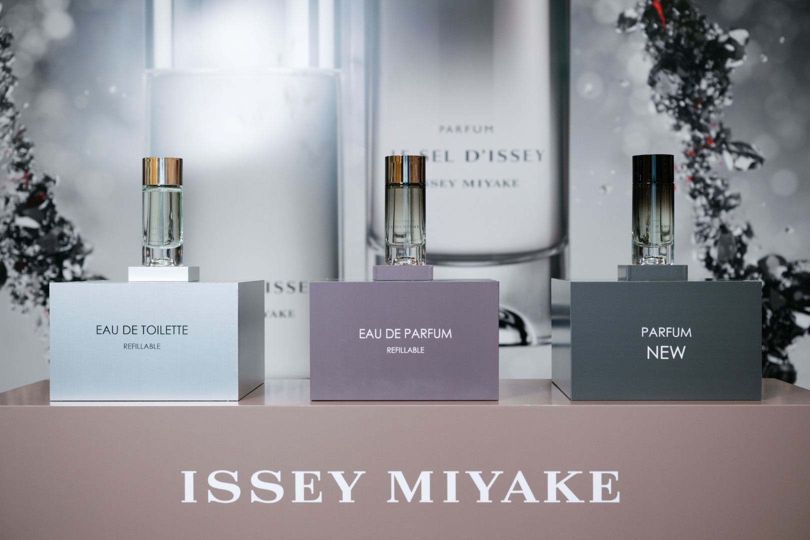 “ภีมวสุ BUS” ร่วมเปิดตัวน้ำหอมสุภาพบุรุษกลิ่นใหม่ Le Sel d’Issey Parfum 20 Le Sel dIssey Parfum 19 “ภีมวสุ BUS” ร่วมเปิดตัวน้ำหอมสุภาพบุรุษกลิ่นใหม่ Le Sel d’Issey Parfum