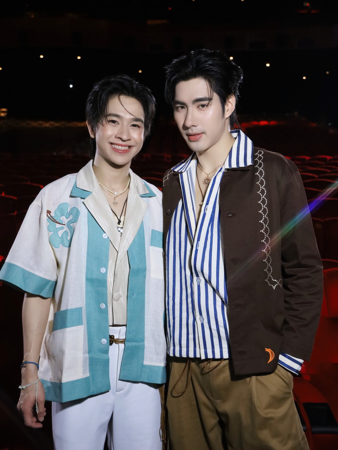PF YTS 007 “ปีเตอร์แพน-ฟลุ้ค” ปลื้มกระแสแรง! เปิดตัว “ที่สามของเธอ” แฟนคลับ “แม้ก-ณฐ” แน่นโรง