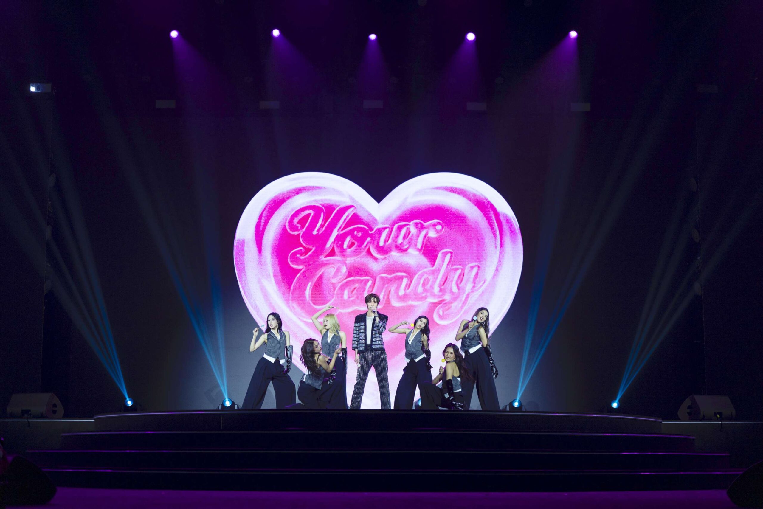 PP KRITWeibo Thailand Outstanding Music Expression ArtistWeibo Gala 2026 Weibo Cultural Communication Night 2 scaled “พีพี กฤษฏ์” ผงาดคว้ารางวัลรางวัลศิลปินโดดเด่น Weibo Gala 2026 พร้อมโชว์เพลง “Your Candy” ครั้งแรก