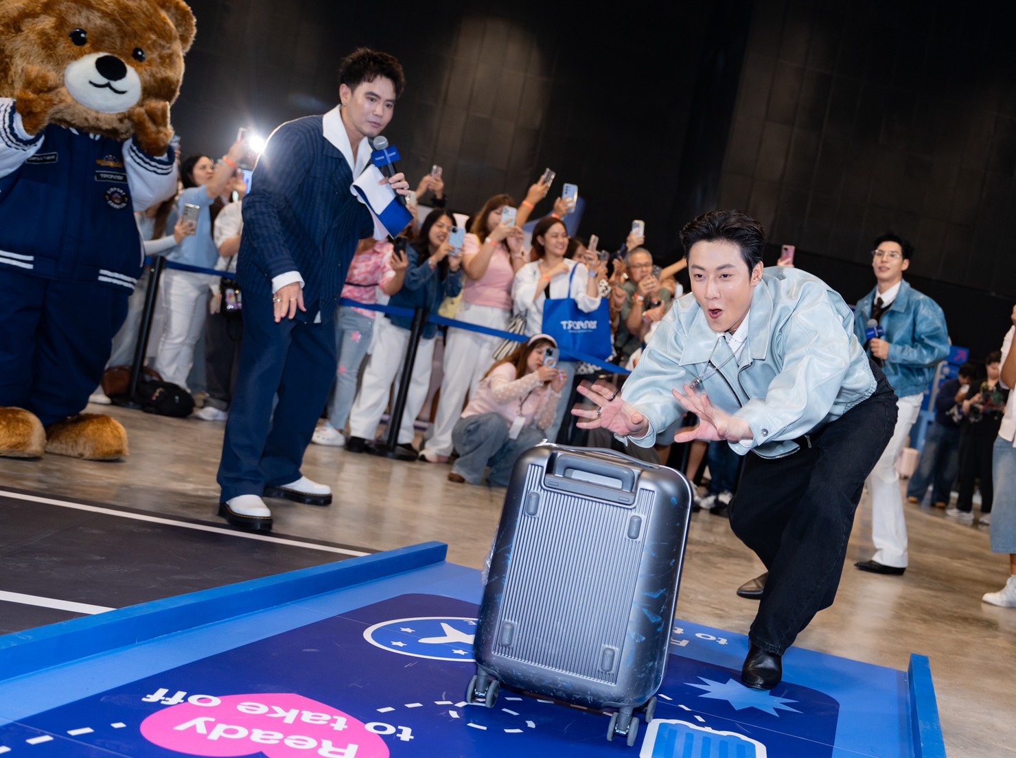 S 24903744 0 “พี่จอง–คัลแลน, โยชิ” แท็กทีมเสิร์ฟความใจฟู !! ใน Airport Carnival Joyful Journey จาก Tpartner