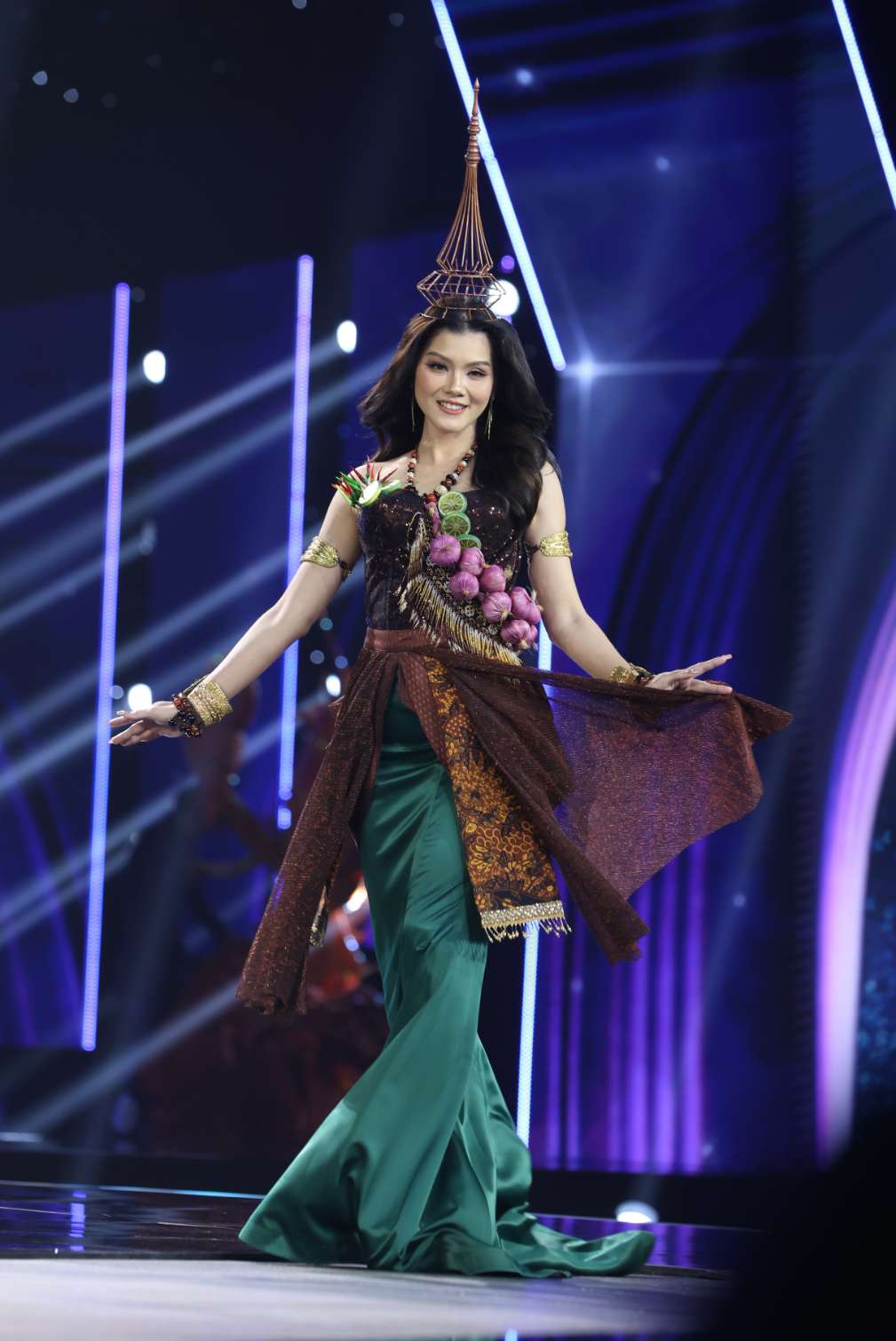ตาก จัดเต็มเซ็ตภาพ 77 ชุดประจำชาติ Miss Universe Thailand 2026