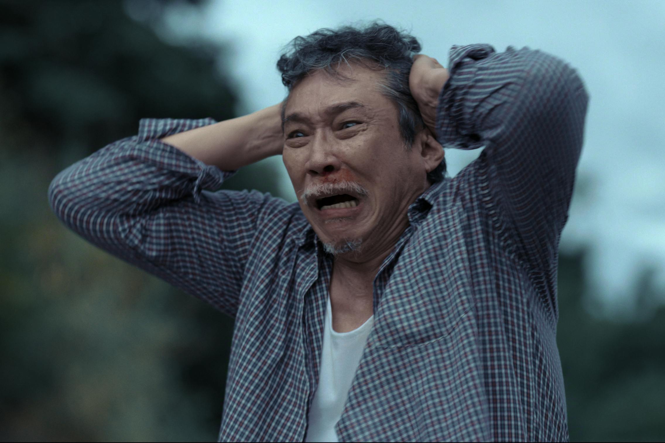 ภาพลวงตาย First Look 3 “ภาพลวงตาย” ซีรีส์แนวลึกลับ สุดเข้มข้น เปิดฉากพิสูจน์เส้นบางๆ ระหว่าง “ความเชื่อ” และ “ความจริง” 24 กันยายนนี้ ที่ Netflix เท่านั้น!