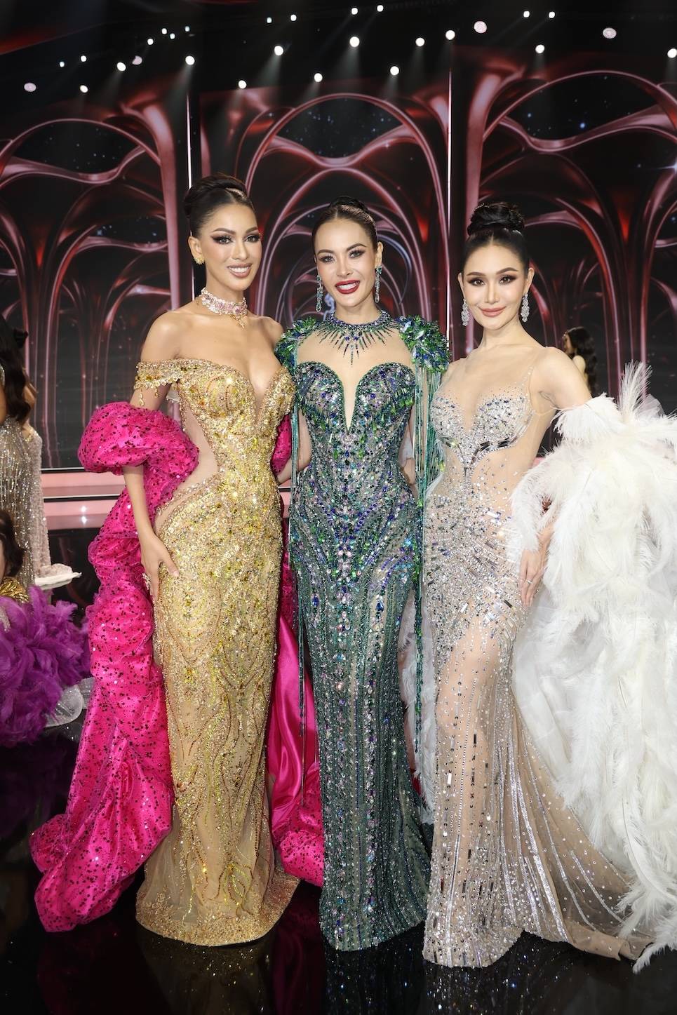 รวมชุดราตรี 9 “Miss Universe Thailand 2026” ฟาดจัดเต็ม ชุดว่ายน้ำ-ชุดราตรีเก็บคะแนนรอบ Preliminary