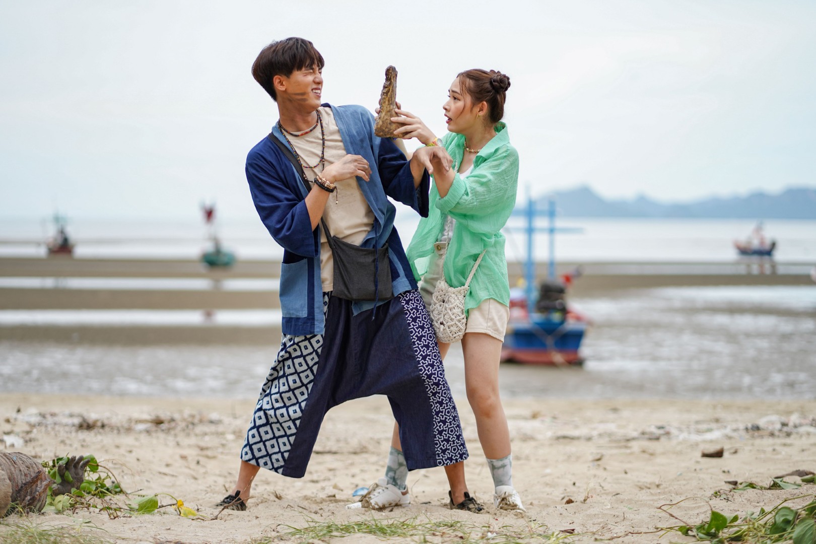อุบัติรักเกาะสวรรค์ 2 “อุบัติรักเกาะสวรรค์” ทุกวันพุธ-พฤหัสบดี เวลา 20.30 น. ทางช่อง 3