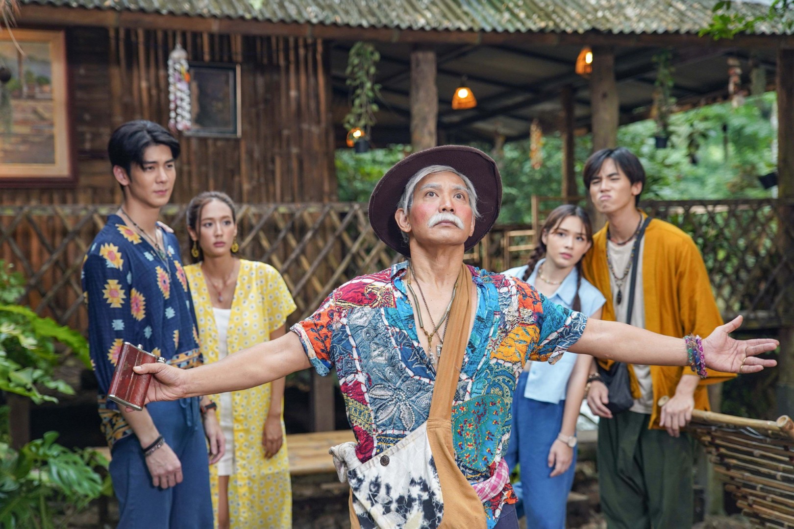 อุบัติรักเกาะสวรรค์ 3 “อุบัติรักเกาะสวรรค์” ทุกวันพุธ-พฤหัสบดี เวลา 20.30 น. ทางช่อง 3