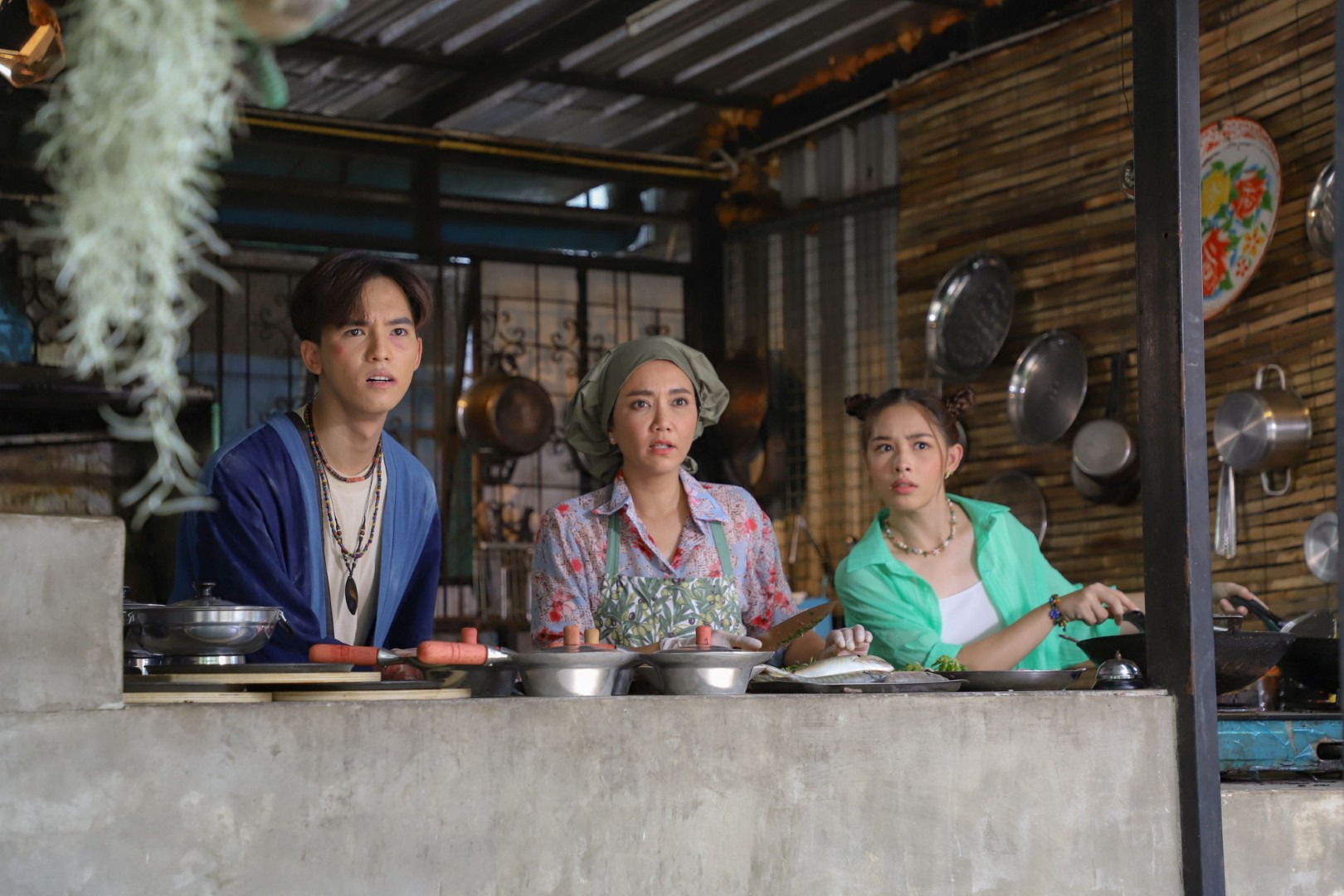 อุบัติรักเกาะสวรรค์ 9 “อุบัติรักเกาะสวรรค์” ทุกวันพุธ-พฤหัสบดี เวลา 20.30 น. ทางช่อง 3