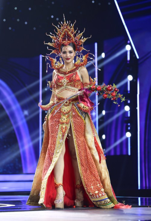 เลย จัดเต็มเซ็ตภาพ 77 ชุดประจำชาติ Miss Universe Thailand 2026