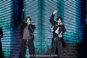 06 SHINYU DOHOON w credit ประมวลภาพ TWS สาดความสดใส x เท่!! ใน “2026 TWS TOUR '24/7:FOR:YOU' IN BANGKOK”
