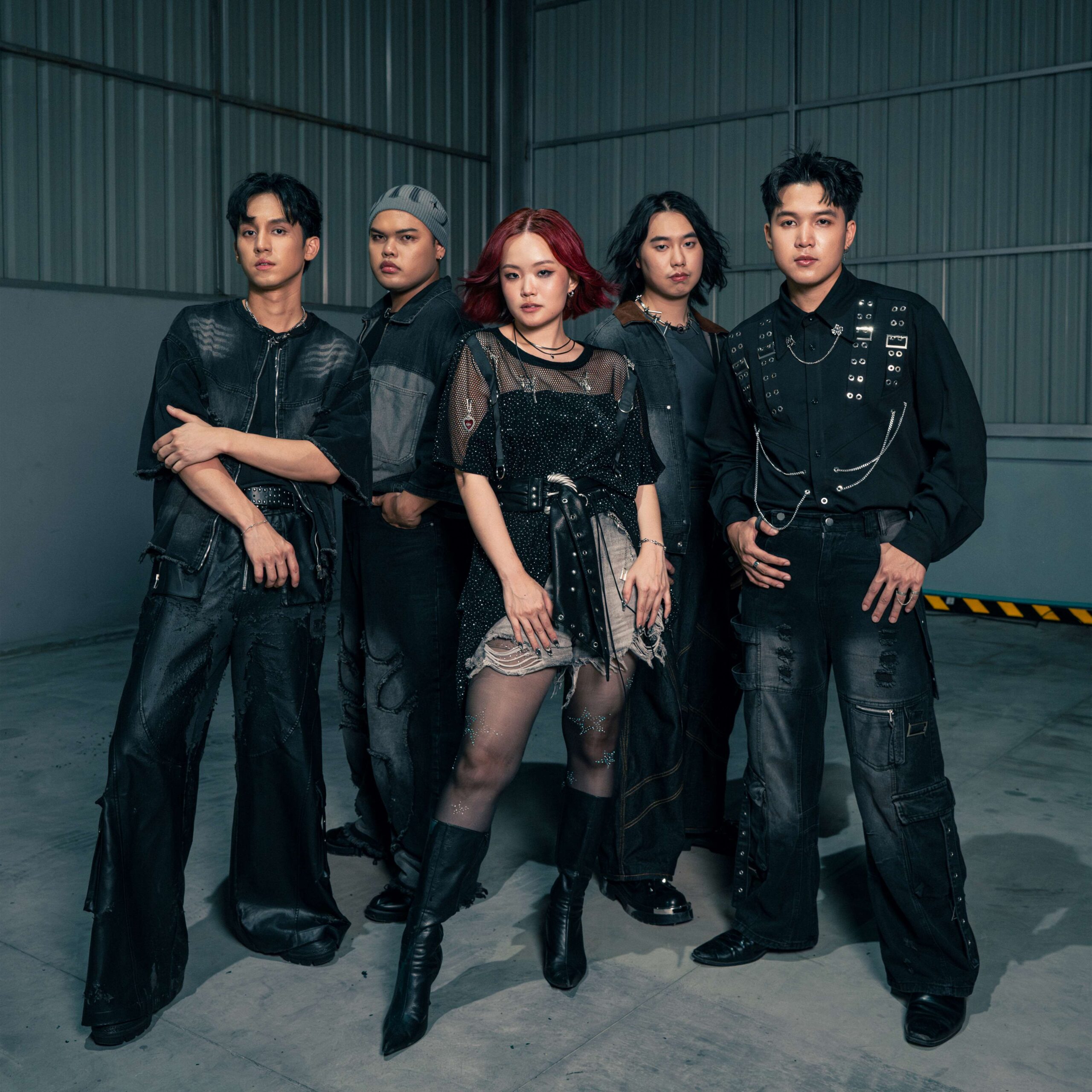 Chilax PR 1 scaled Chilax ส่ง “พูดทำไม” ซิงเกิลแรกจาก EP “Echo” ในฐานะศิลปินอิสระ