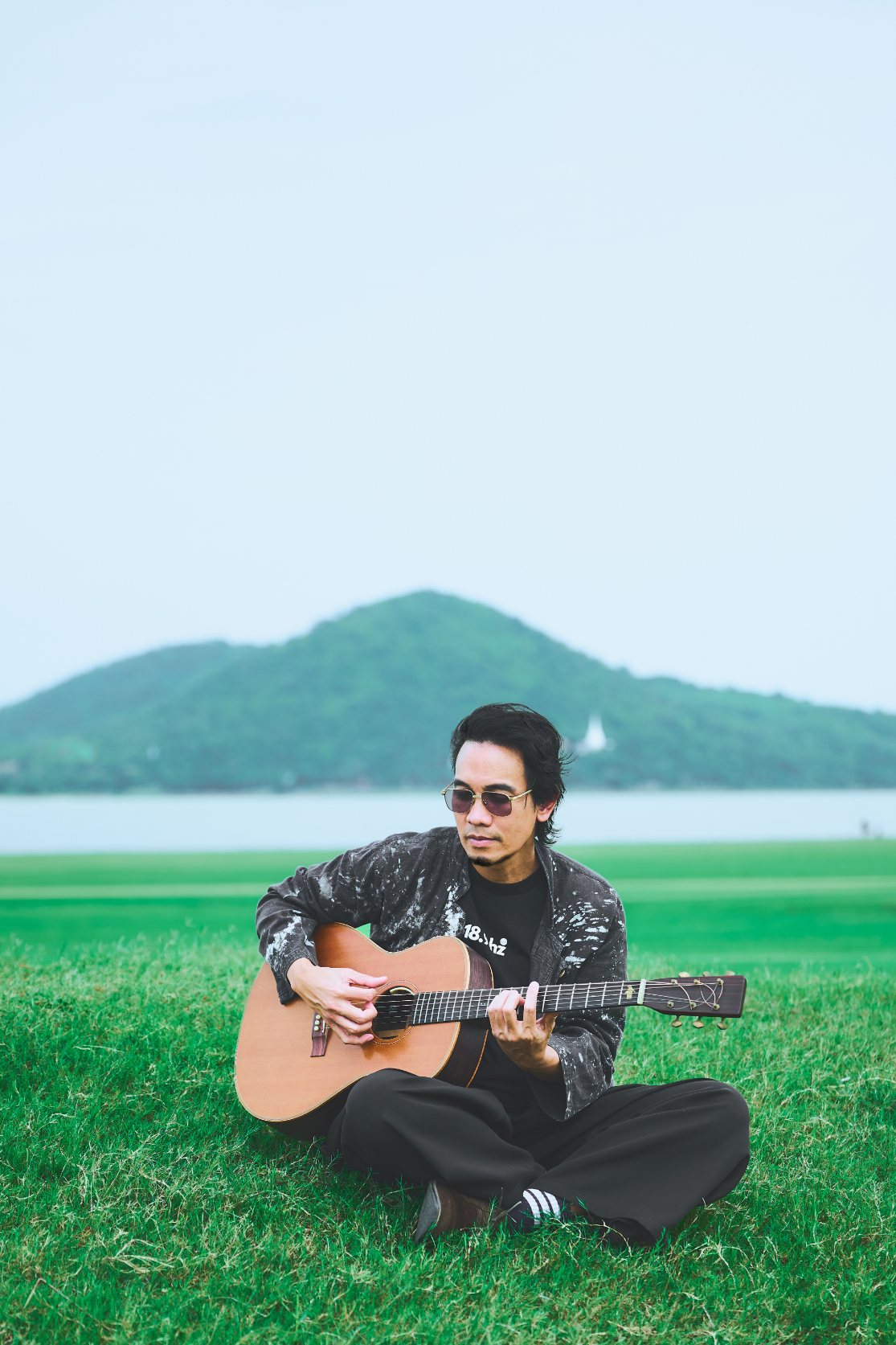 DSC 1238 edited PENGUIN VILLA กลับมาพร้อม “พัดพา (When the Wind Blows)” เพลงที่ใช้สายลมเล่าเรื่องการจากลา