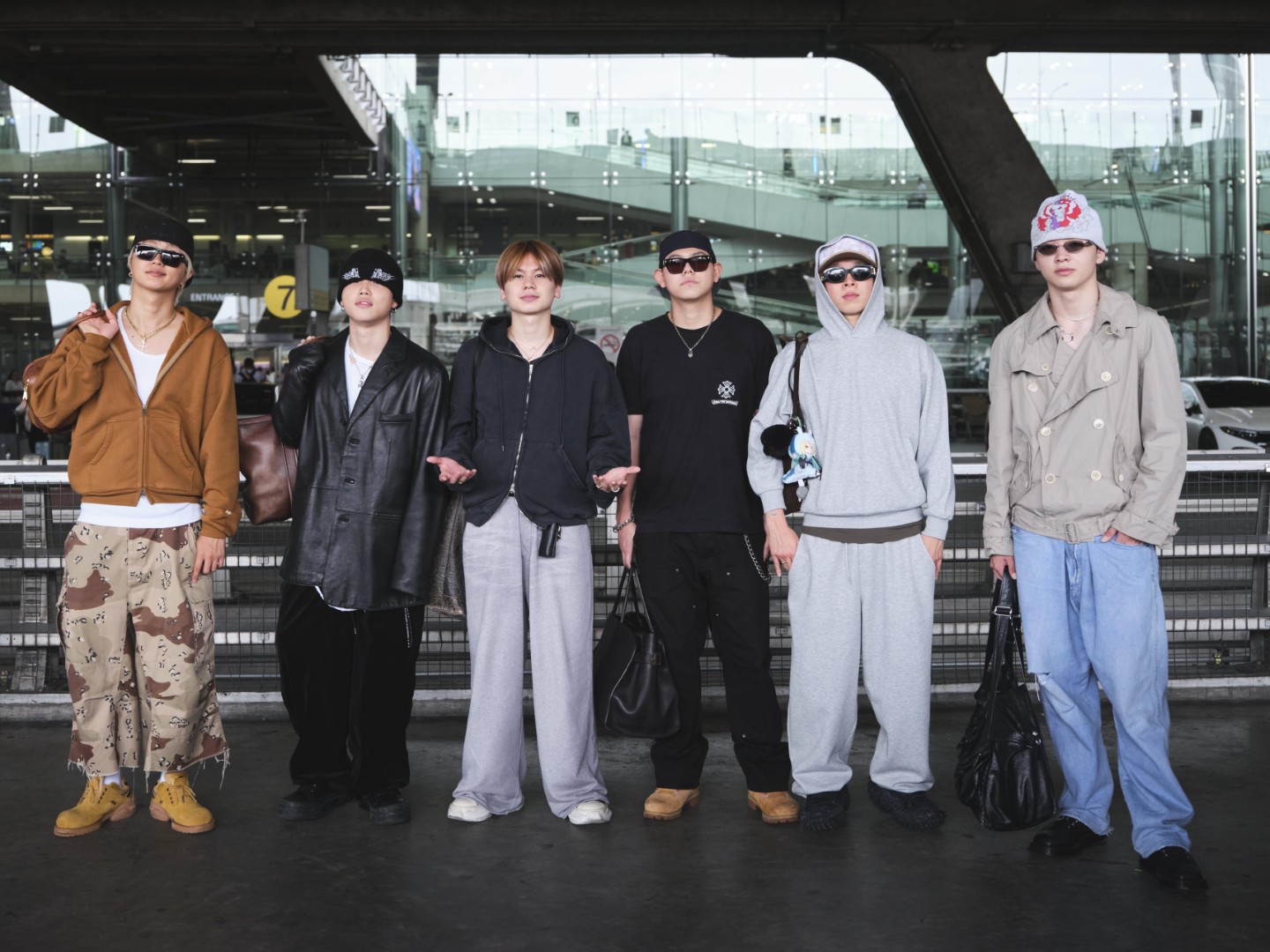 หนุ่มๆ BE:FIRST ถึงไทยแล้ว! เบสท์ตี้ไทยเตรียมตัวมันส์ BE:FIRST WORLD SHOWCASE 2026 “WATCH ME” in Bangkok 7 DSF0092 หนุ่มๆ BE:FIRST ถึงไทยแล้ว! เบสท์ตี้ไทยเตรียมตัวมันส์ BE:FIRST WORLD SHOWCASE 2026 “WATCH ME” in Bangkok