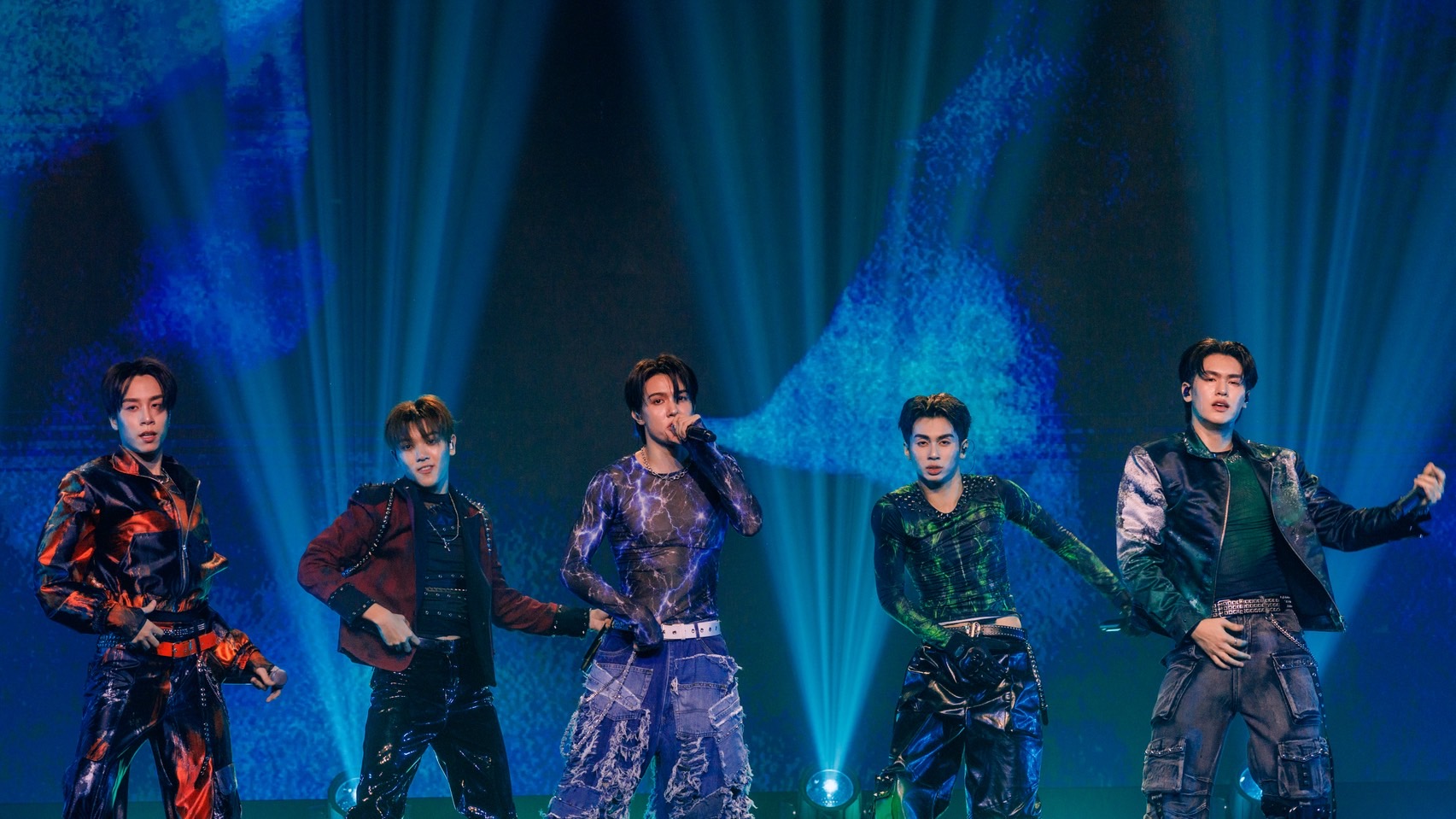 IMG 8098 DICE บุกเวียดนาม เอเชียทัวร์ประเทศแรก! Sold Out ใน 3 ชั่วโมง