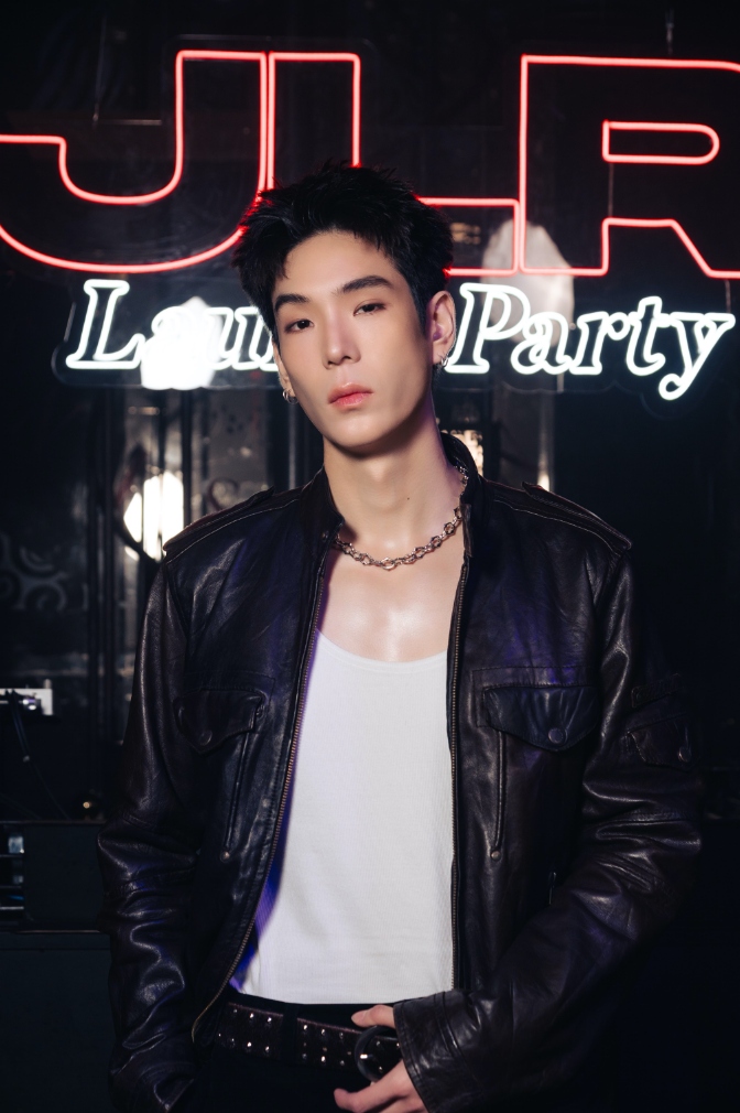 JAYLERR ศิลปินคนแรกของค่าย “GX10 ASIA” เปิดตัว EP Album “JLR” พร้อมเผยเพลงใหม่ “Bye” 1 JLR JAYLERR 1 JAYLERR ศิลปินคนแรกของค่าย “GX10 ASIA” เปิดตัว EP Album “JLR” พร้อมเผยเพลงใหม่ “Bye”