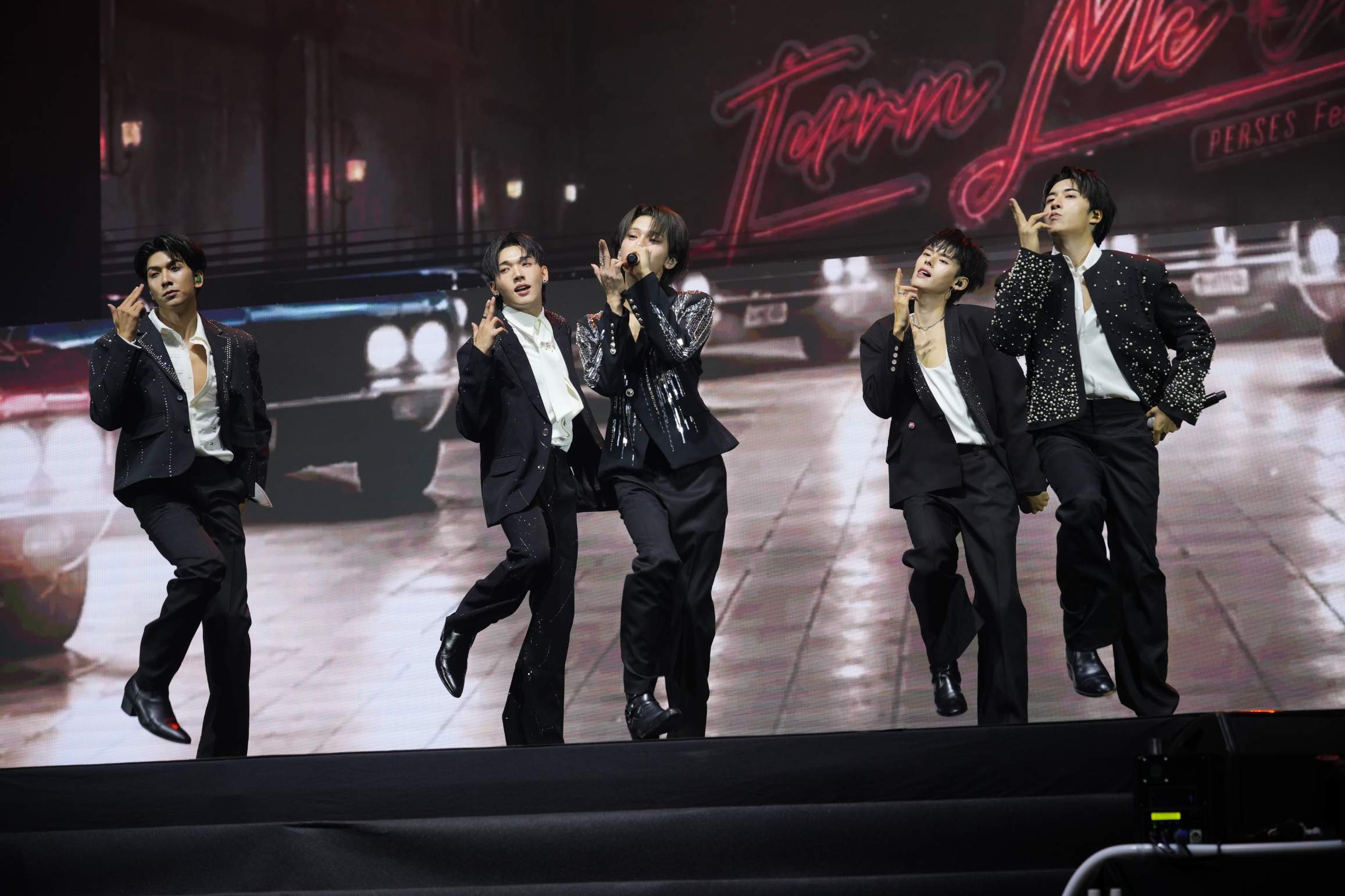 Mchoice Mint Awards 2026 51 Mchoice & Mint Awards 2026 เสิร์ฟโมเมนต์ใหญ่แบบจัดเต็ม มอบ 13 รางวัล อัดแน่นดาราดัง-แฟชั่นโชว์ 