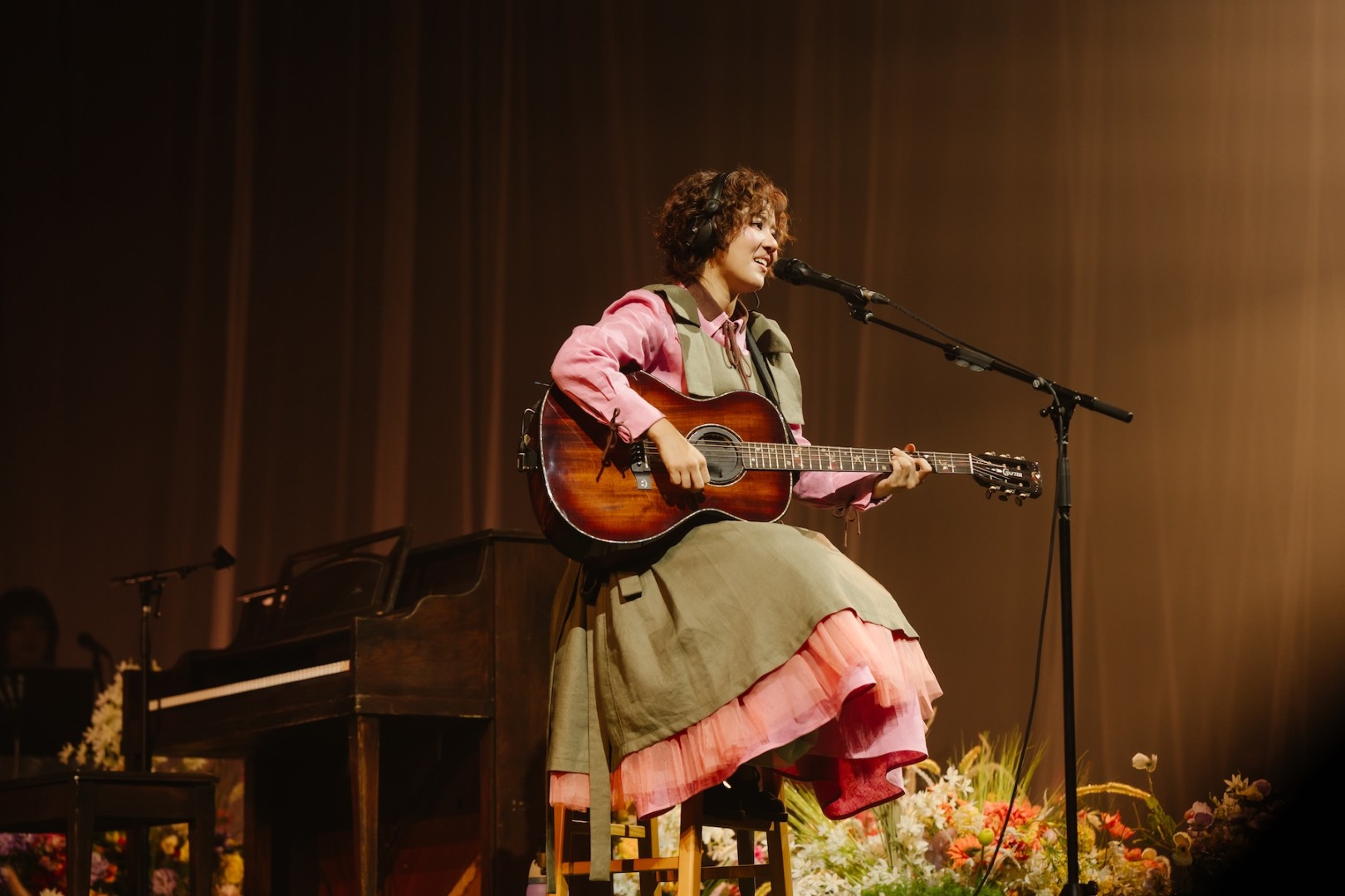 PR 14 พาชมบรรยากาศคอนเสิร์ตใหญ่ของ “เอิ๊ต ภัทรวี” ใน “Singha Corporation presents Earth Patravee ‘Comfort Tone’ Concert”