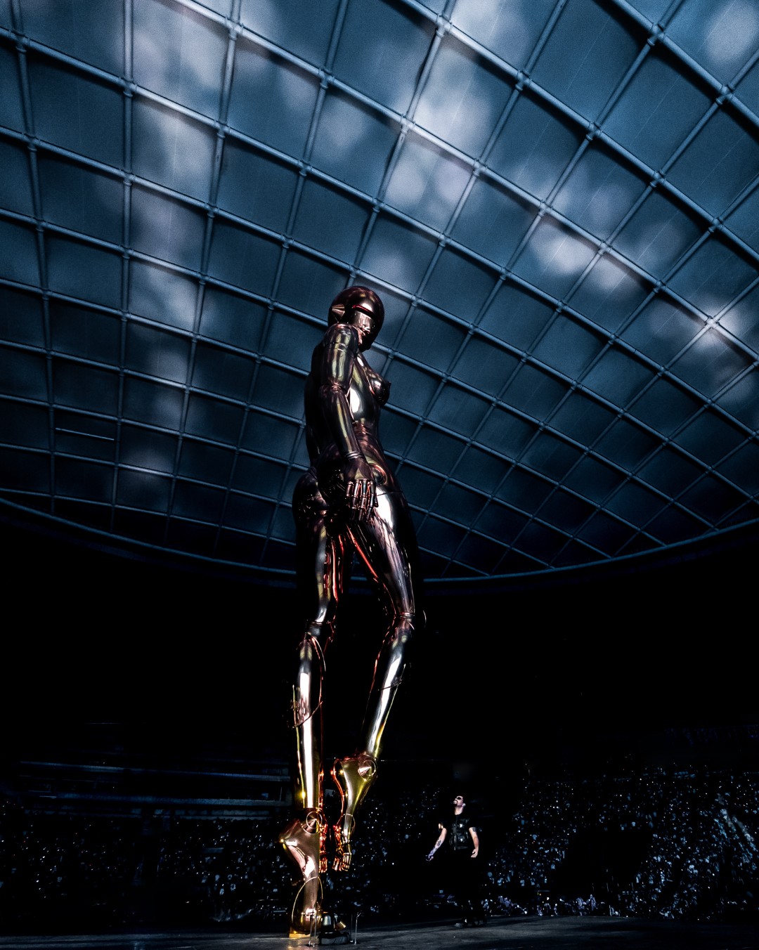 Photo 20 09 26 00 26 19 “THE WEEKND” คิกออฟทัวร์แล้วที่โตเกียว! กับ “AFTER HOURS TIL DAWN STADIUM TOUR”