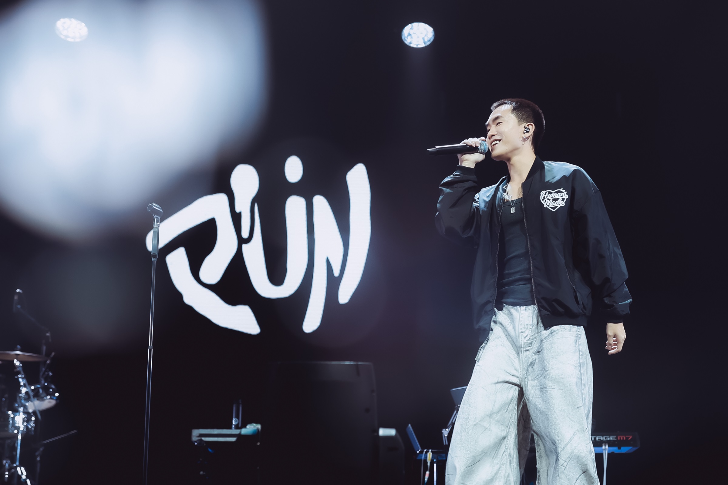 Pun 10 รวมตึงภาพบรรยากาศ “Lonely Loud Fest 2” รวมพลคน “โสดแต่ไม่เหงา” สนุกเต็มฮอลล์!