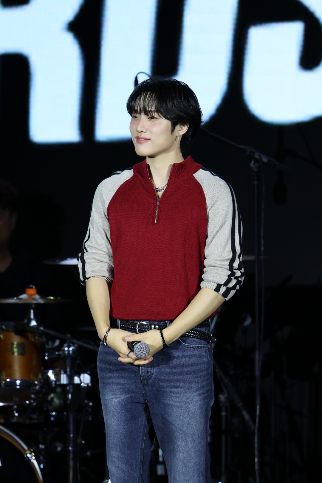 R52 2303 E1 “เจคอบ” เปิดอัลติหูเคลือบทอง “JACOB 1st Asia Showcase [More Than Words] Tour 2026 in Bangkok”