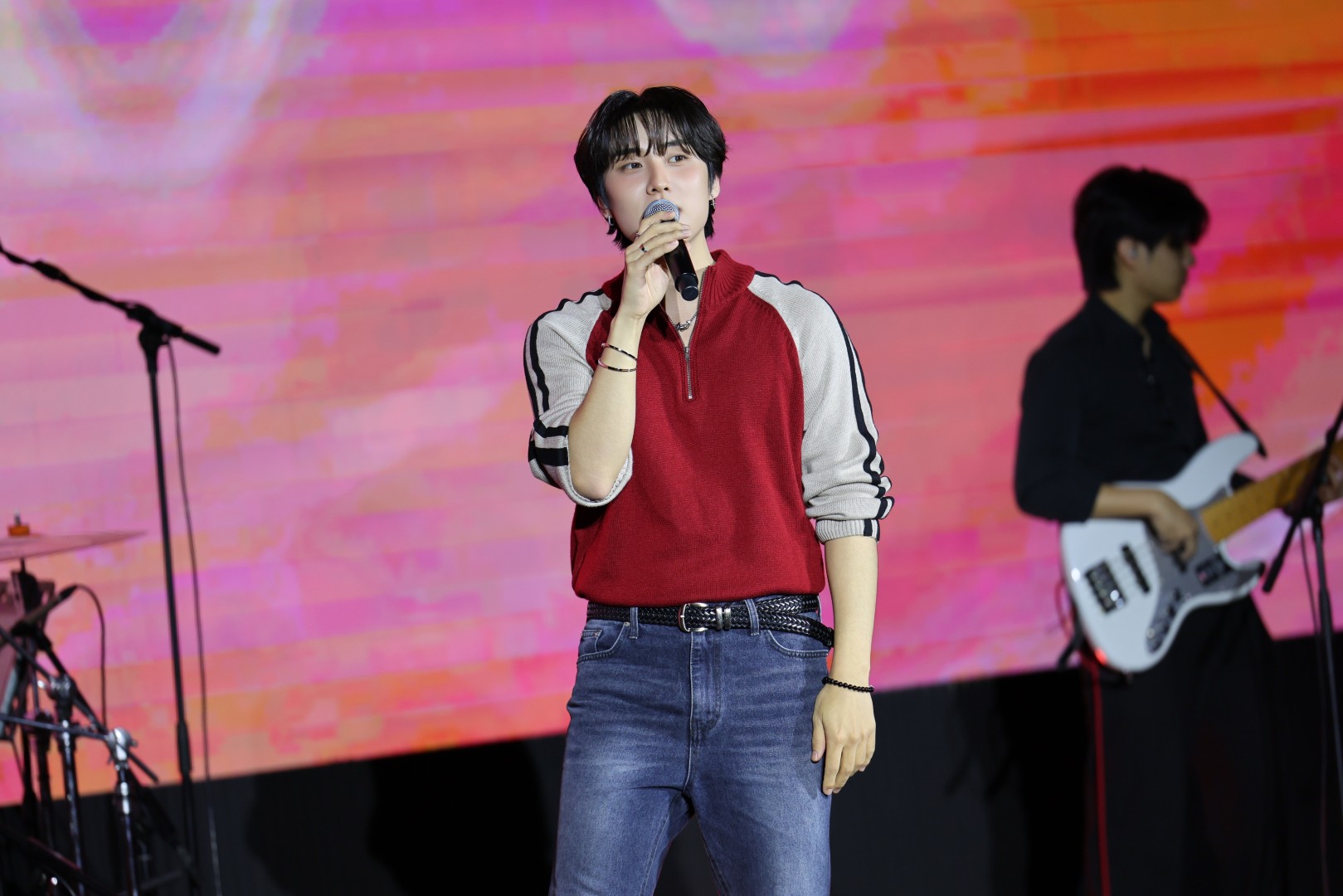 R52 2730 E1 “เจคอบ” เปิดอัลติหูเคลือบทอง “JACOB 1st Asia Showcase [More Than Words] Tour 2026 in Bangkok”