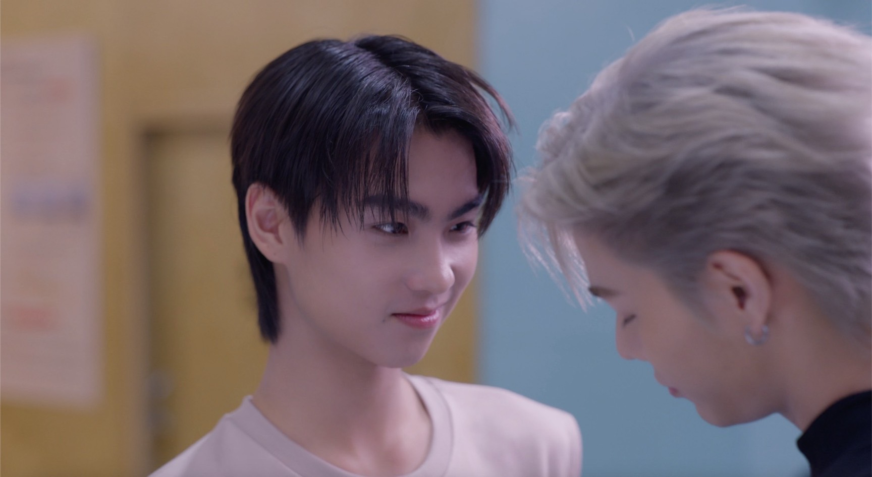 S 18743388 0 เคมีคู่ใหม่ “มิ้ล ณัฐชนน – นิวเยียร์ นวพรรษ” จาก “THE CROW CLUB” อีกาสมาคม