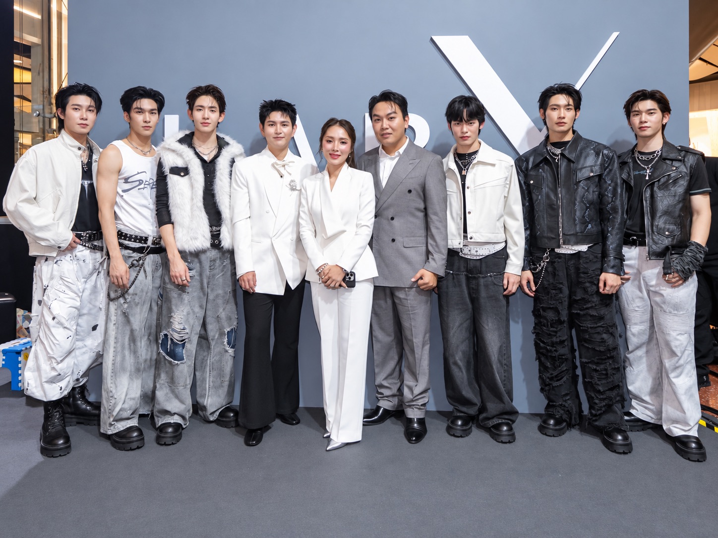 S 47923204 LABX Clinic ฉลองครบรอบ 4 ปี เปิดตัว DEXX 6 คน นั่งแท่น Presenter อย่างเป็นทางการ
