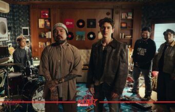 GAVIN:D เสิร์ฟ ‘IN MY ROOM SESSION’ ดึง ‘Nap the Nap – Maiyarap – Violette Wautier – BLVCKHEART’ ร่วมฟีทฯ หน้าแรก ข่าววันนี้ ดูหนัง ละคร ฟังเพลง สุขภาพ และ รวมความบันเทิง วาไรตี้ อีกมากมาย