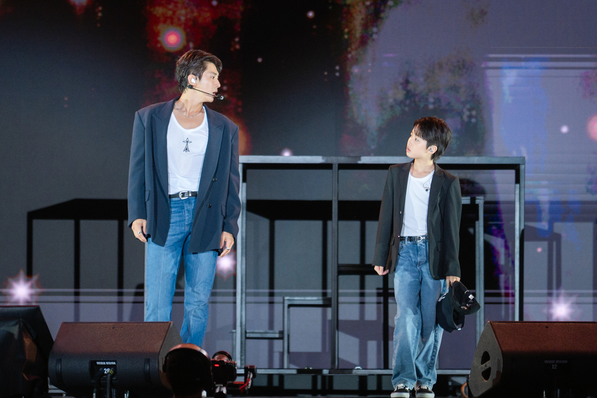 U KNOW และ U KNOW วัยเด็ก ภาพที่ 3 U KNOW PROJECT 26 SCENE1 in BANGKOK ภาพบรรยากาศคอนเสิร์ตเดี่ยวเต็มรูปแบบครั้งแรก ‘U-KNOW PROJECT 26 : SCENE#1 in BANGKOK’