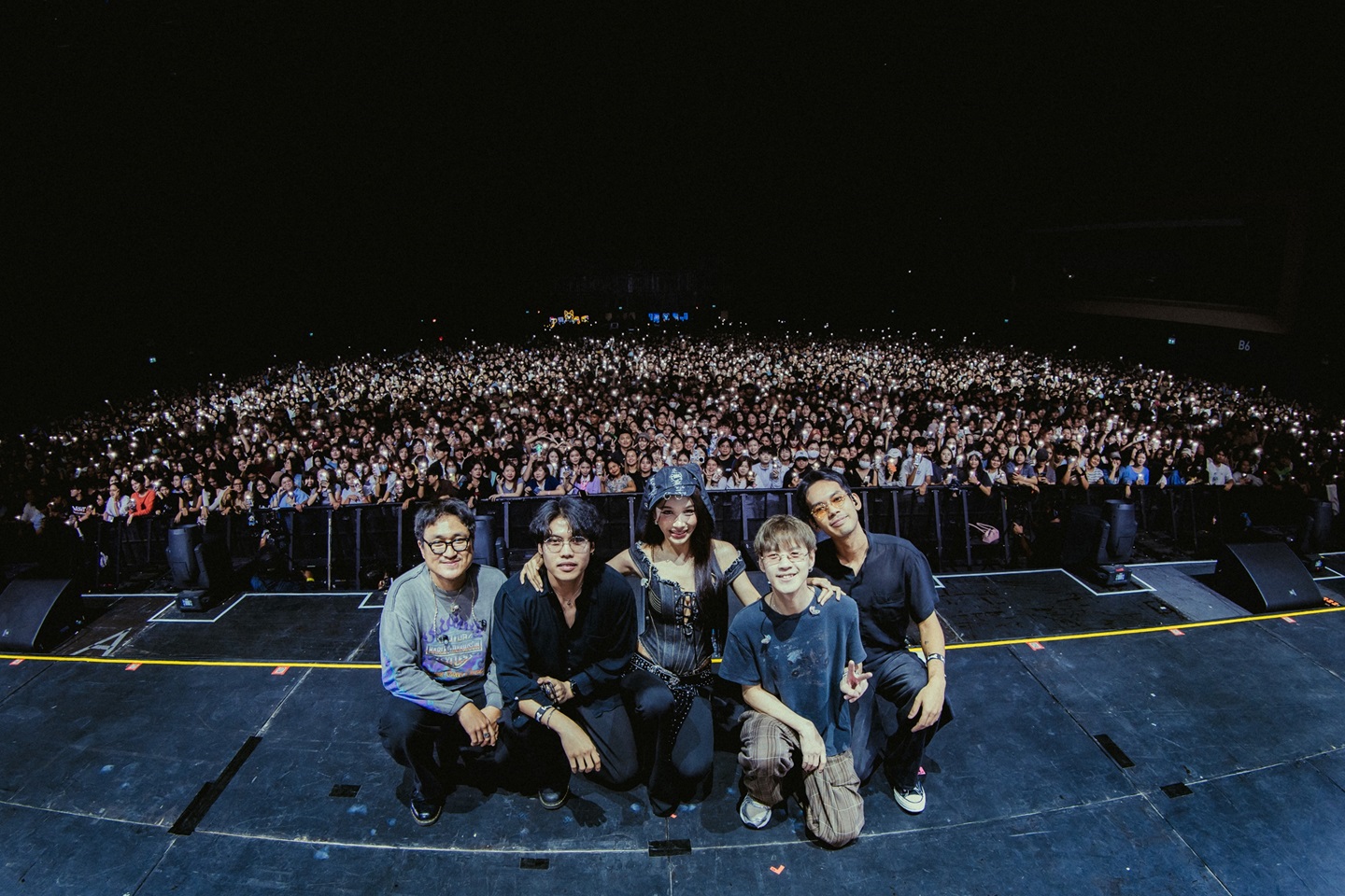 b 14 รวมตึงภาพบรรยากาศ “Lonely Loud Fest 2” รวมพลคน “โสดแต่ไม่เหงา” สนุกเต็มฮอลล์!