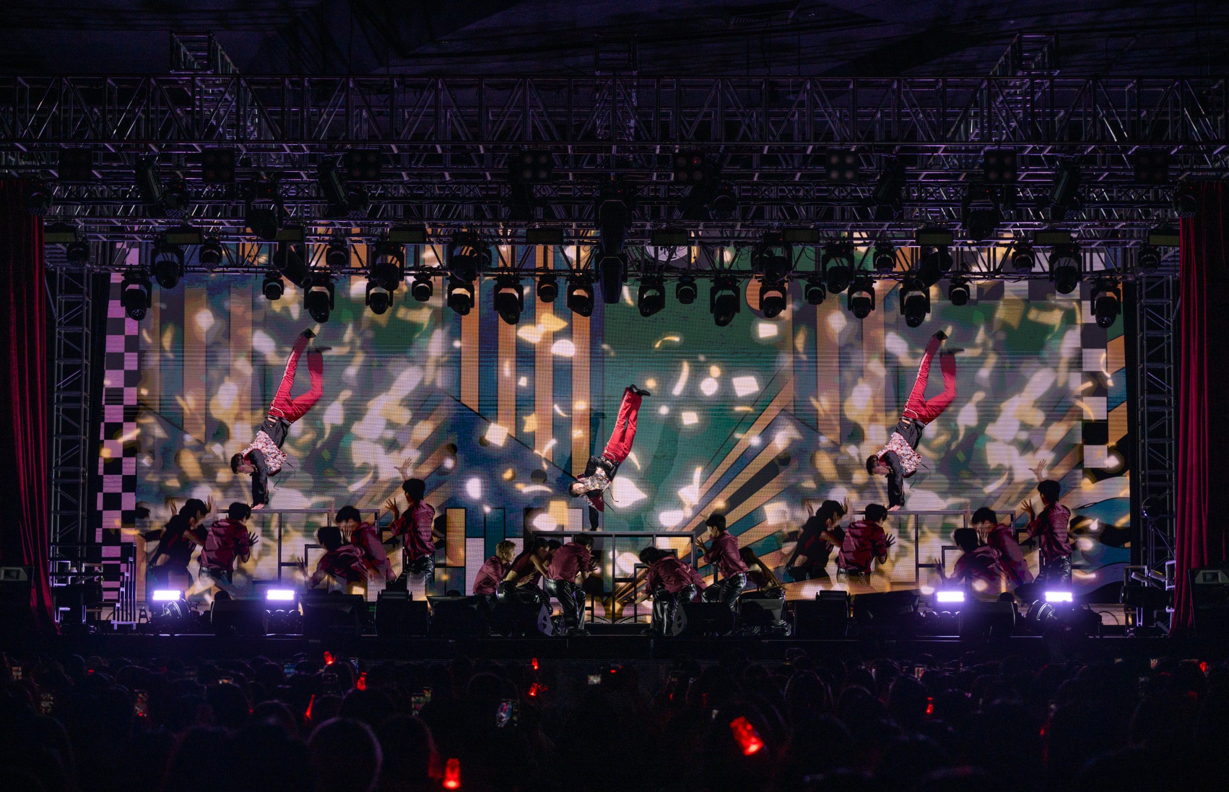 ภาพที่ 10 U KNOW PROJECT 26 SCENE1 in BANGKOK ภาพบรรยากาศคอนเสิร์ตเดี่ยวเต็มรูปแบบครั้งแรก ‘U-KNOW PROJECT 26 : SCENE#1 in BANGKOK’