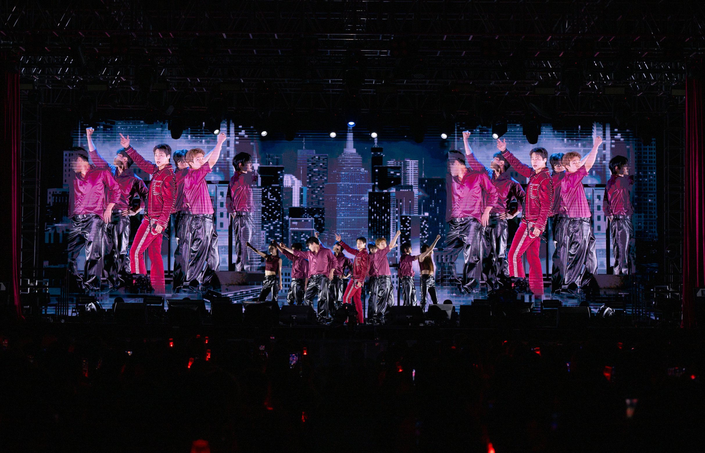 ภาพที่ 11 U KNOW PROJECT 26 SCENE1 in BANGKOK ภาพบรรยากาศคอนเสิร์ตเดี่ยวเต็มรูปแบบครั้งแรก ‘U-KNOW PROJECT 26 : SCENE#1 in BANGKOK’